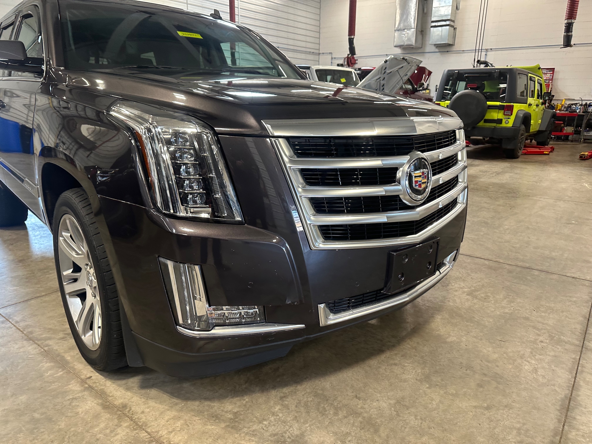 Used 2015 Cadillac Escalade Luxury with VIN 1GYS4BKJ9FR232917 for sale in Galena, IL