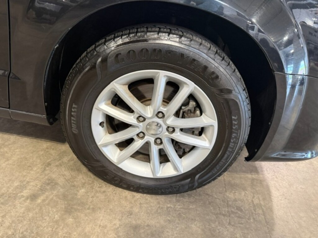 Certified 2020 Dodge Grand Caravan SXT VAN PASSENGE