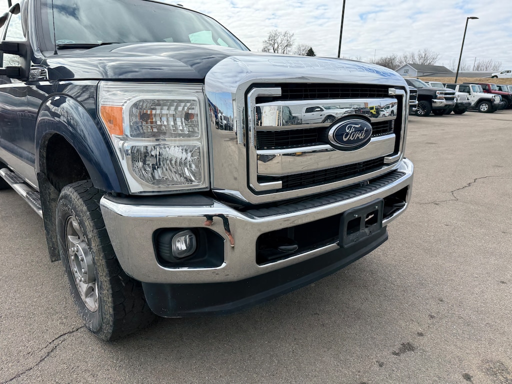 Used 2013 Ford F-250 XLT Crew Cab 4x4 PICKUP
