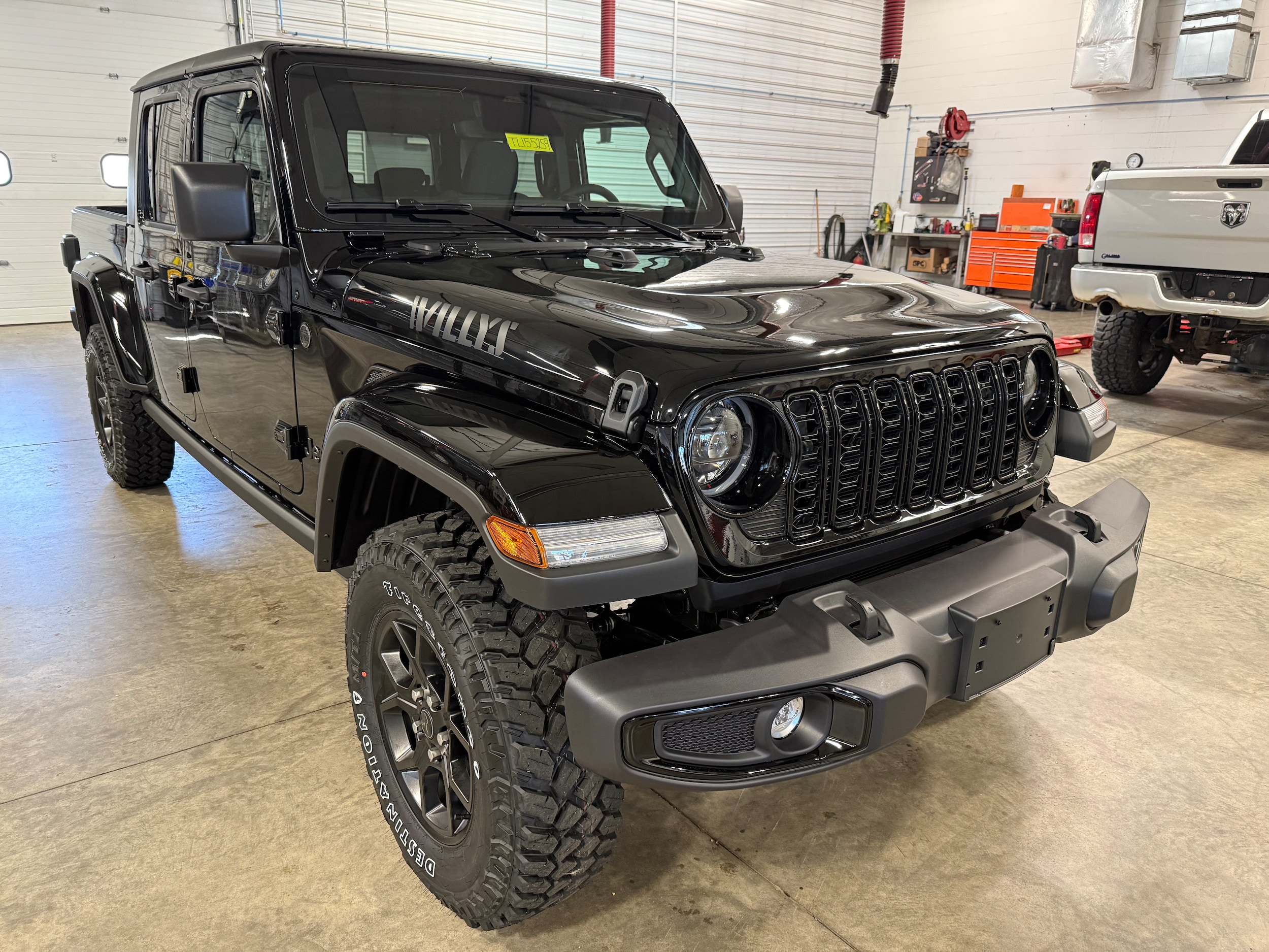 2026 Jeep Gladiator Willys's photo