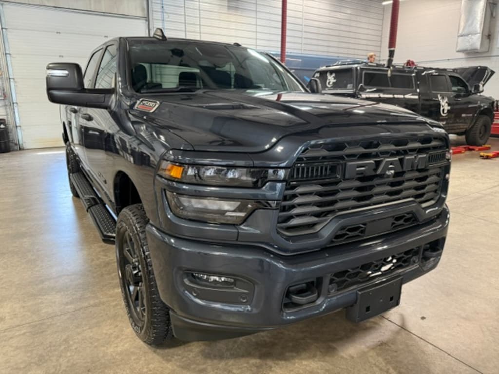 Certified 2025 Ram 2500 Big Horn Night Crew Cab 4x4 PICKUP