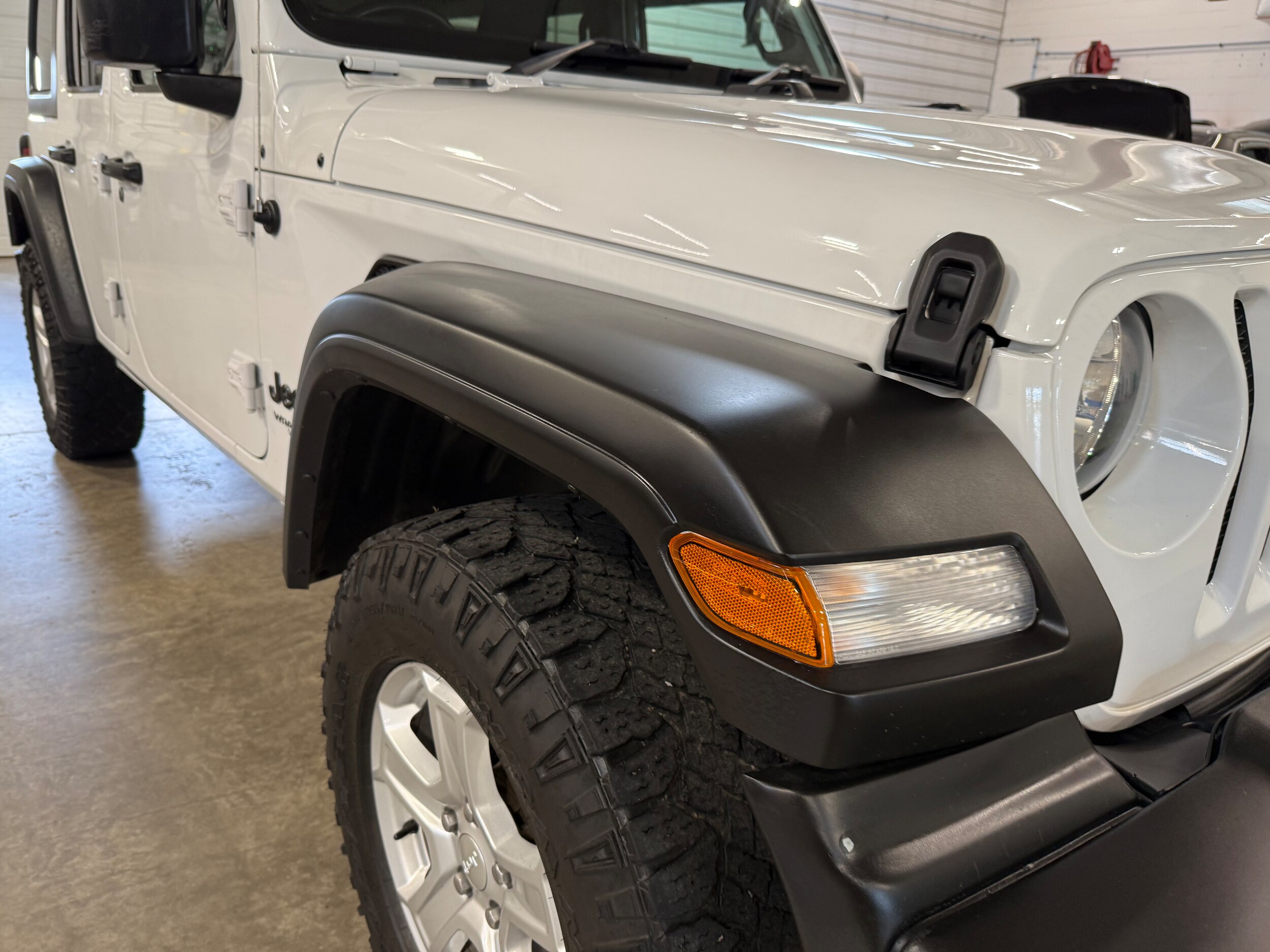 2021 Jeep Wrangler Unlimited Sport photo 3