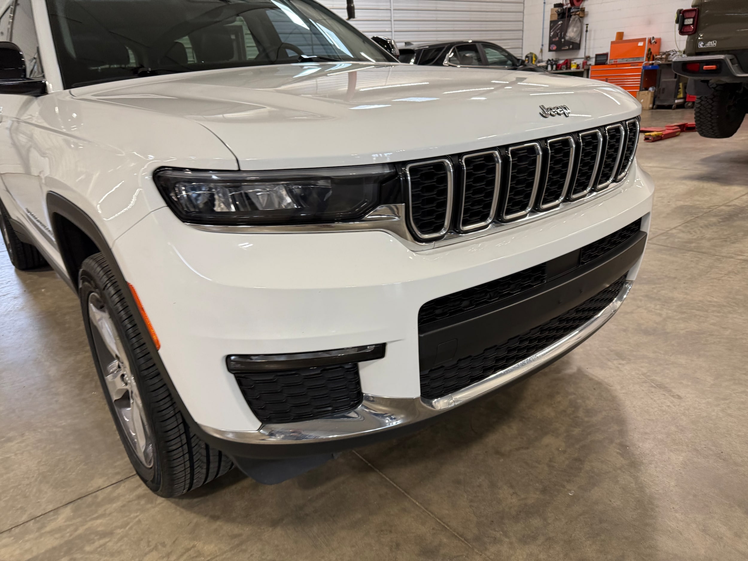 Used 2021 Jeep Grand Cherokee L Limited with VIN 1C4RJKBGXM8140820 for sale in Galena, IL
