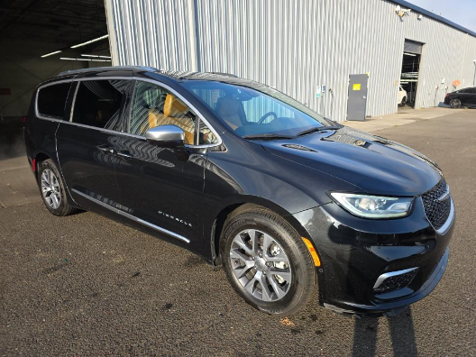 2022 Chrysler Pacifica Hybrid Pinnacle Hybrid