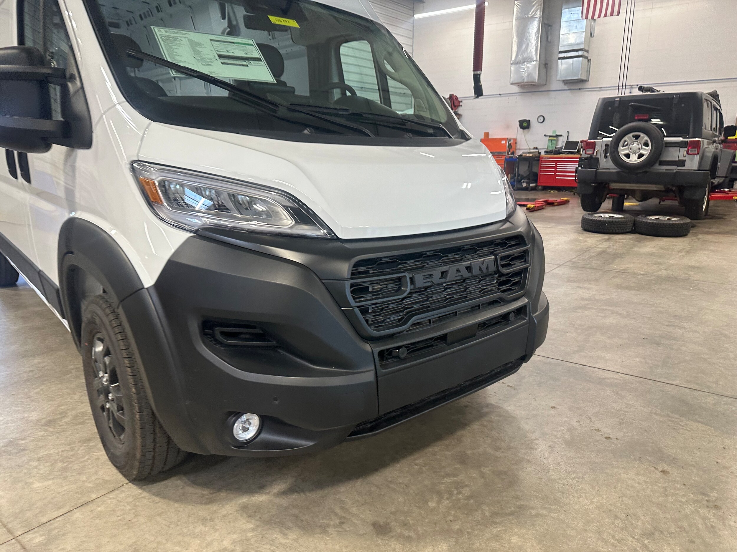 2024 Ram ProMaster 3500 photo 3