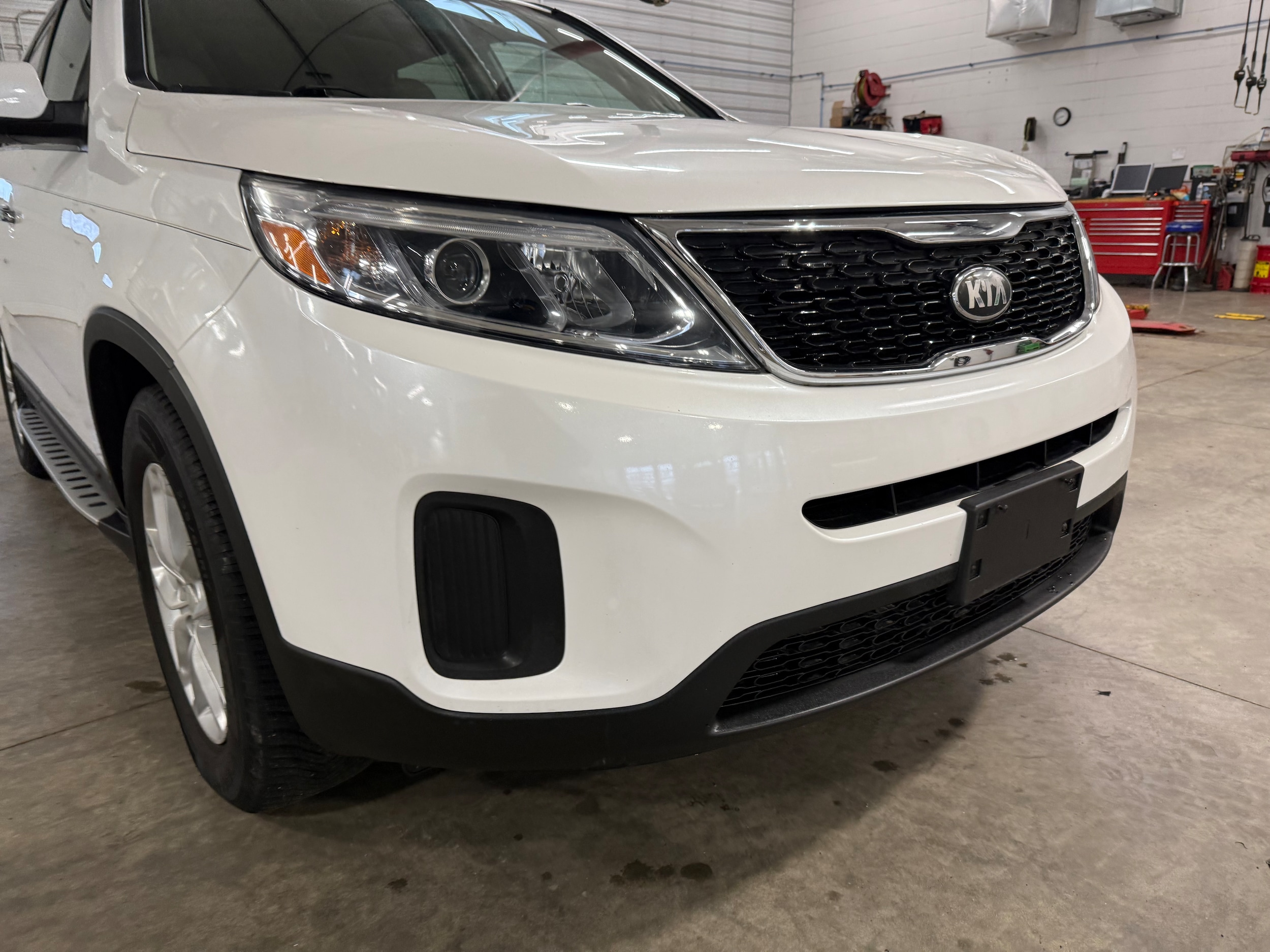 Certified 2014 Kia Sorento LX with VIN 5XYKT4A62EG426834 for sale in Galena, IL