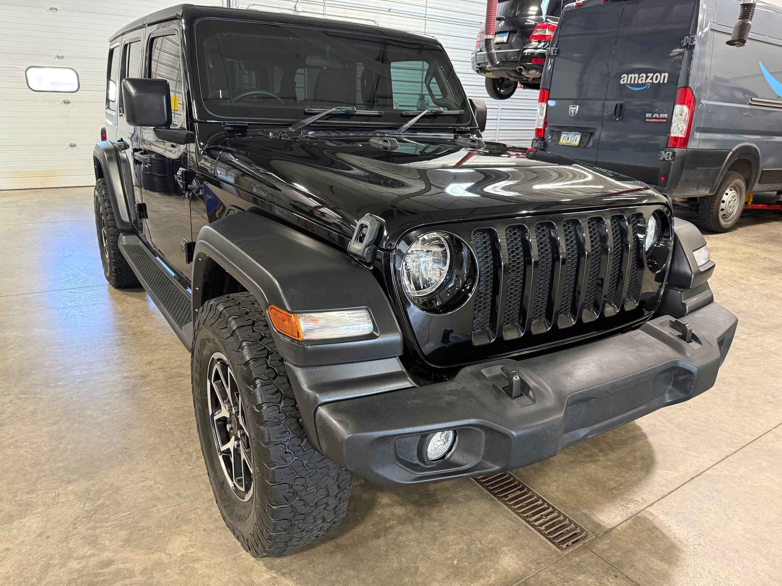 2022 Jeep Wrangler Sport RHD's photo