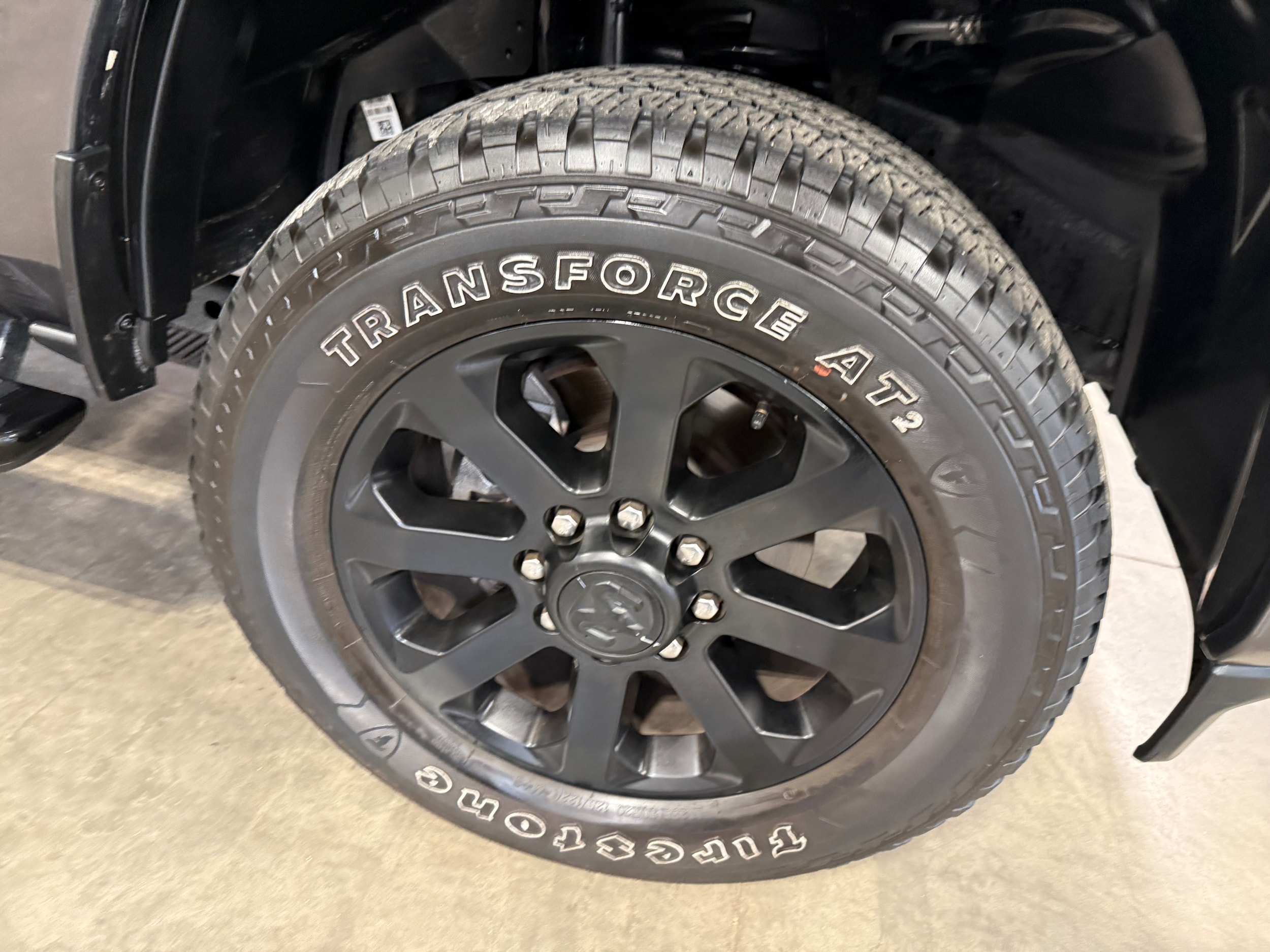 View vehicle photo 5