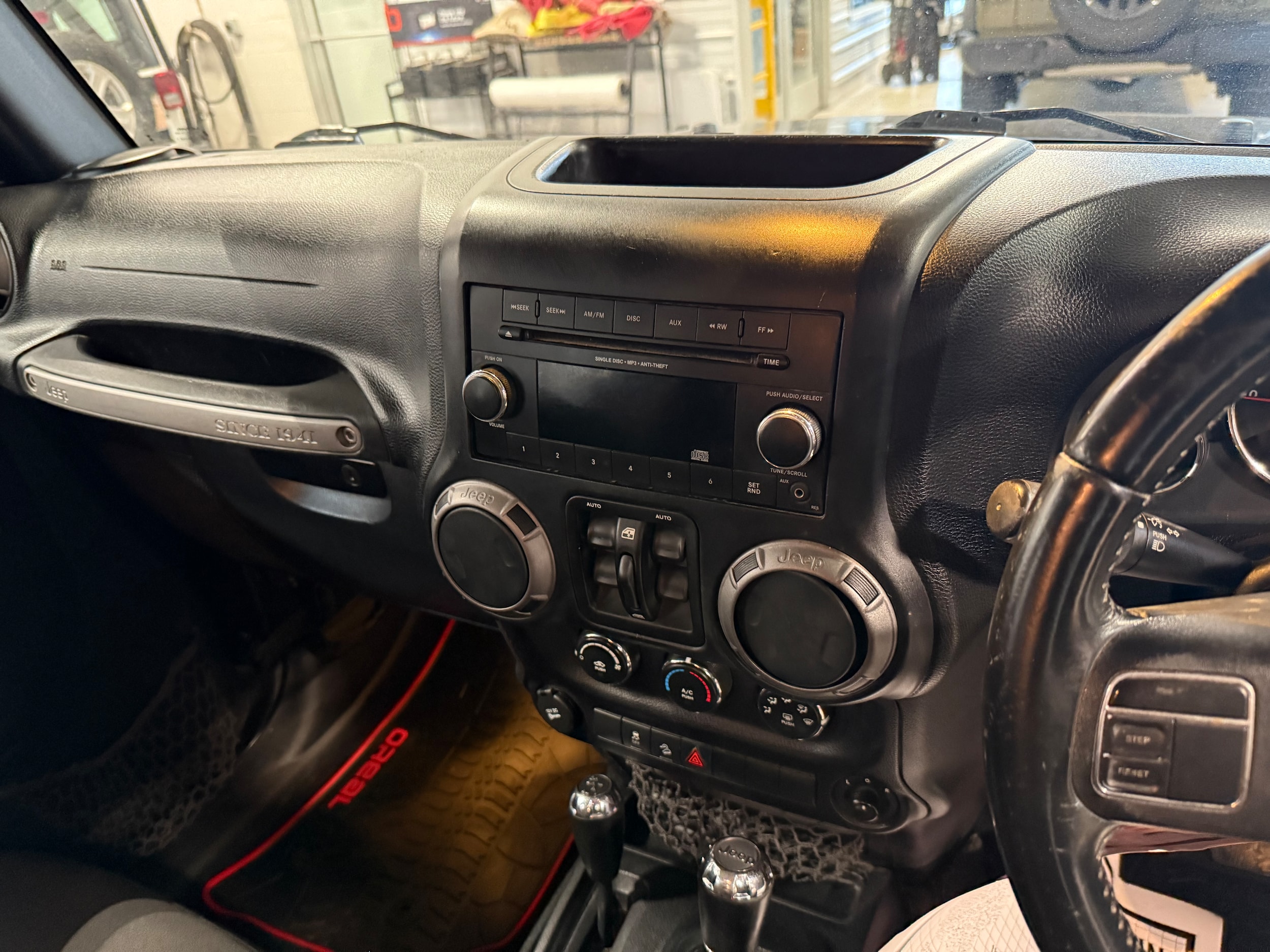 2016 Jeep Wrangler Unlimited Sport - Photo 8