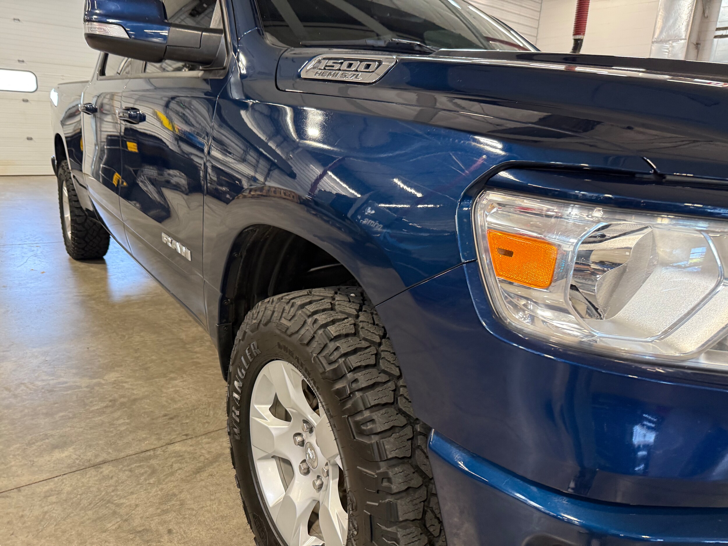 2021 Ram 1500 Big Horn photo 3
