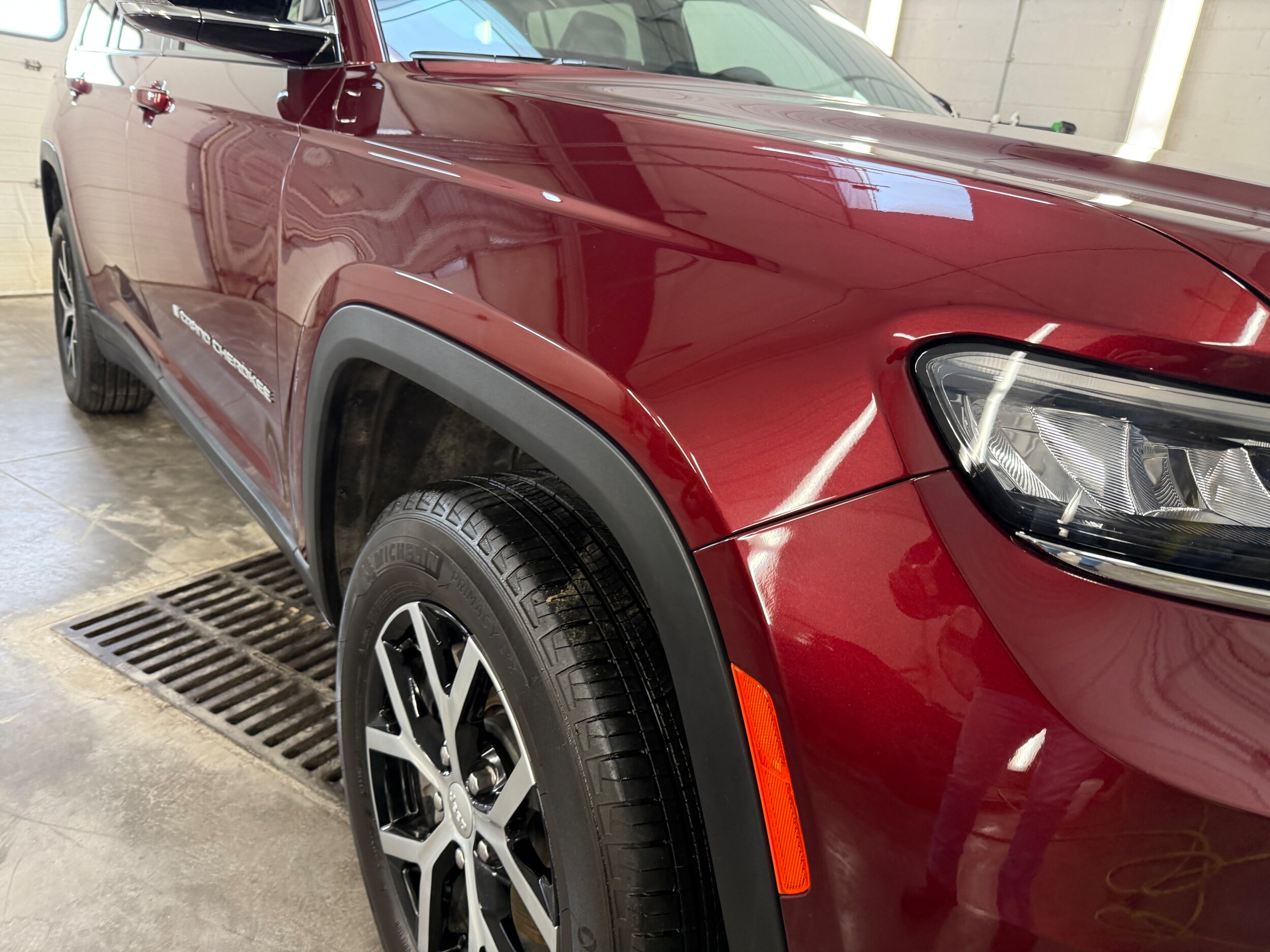 2024 Jeep Grand Cherokee Limited photo 3