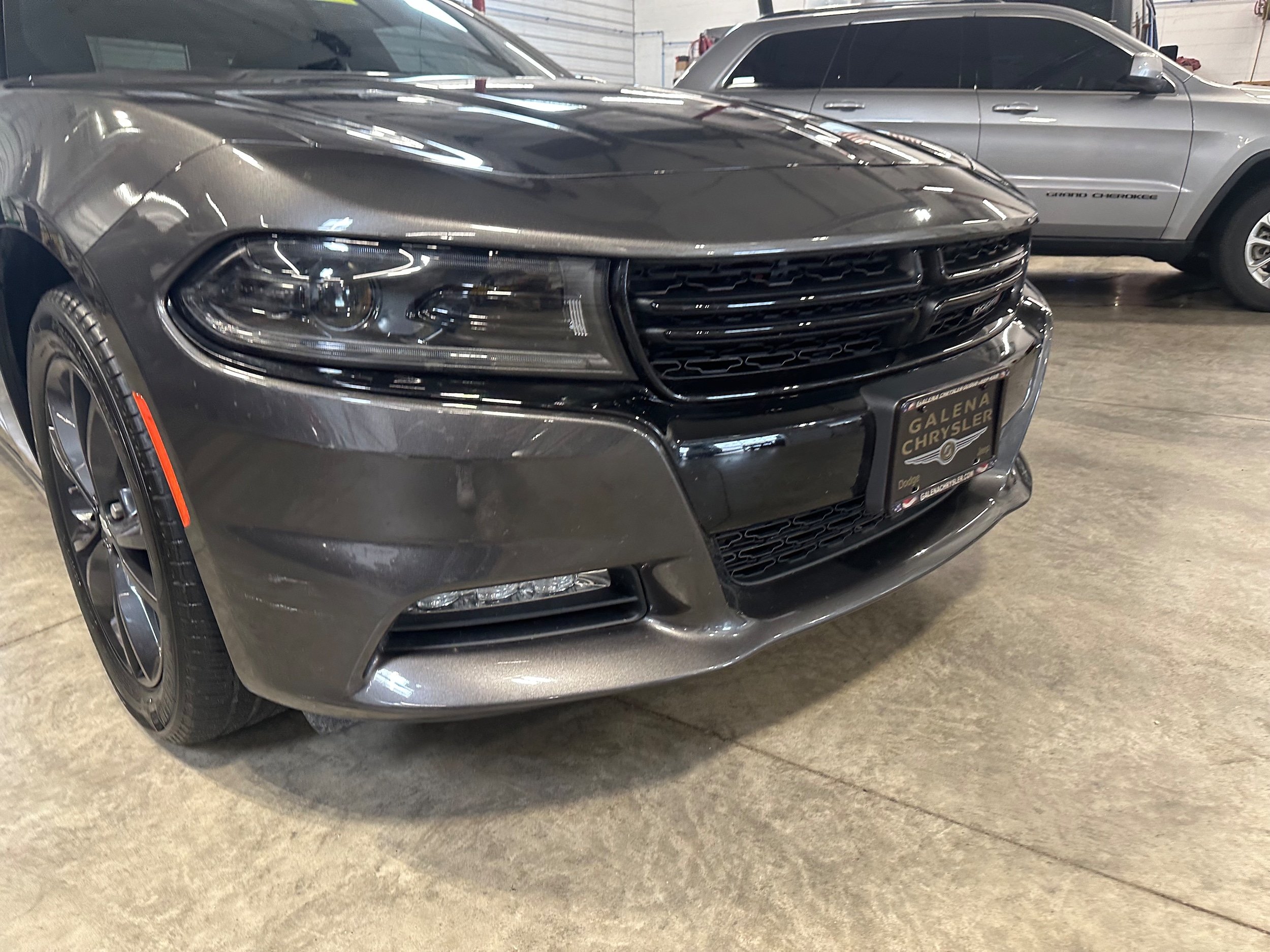 Used 2022 Dodge Charger SXT with VIN 2C3CDXJG7NH170496 for sale in Galena, IL