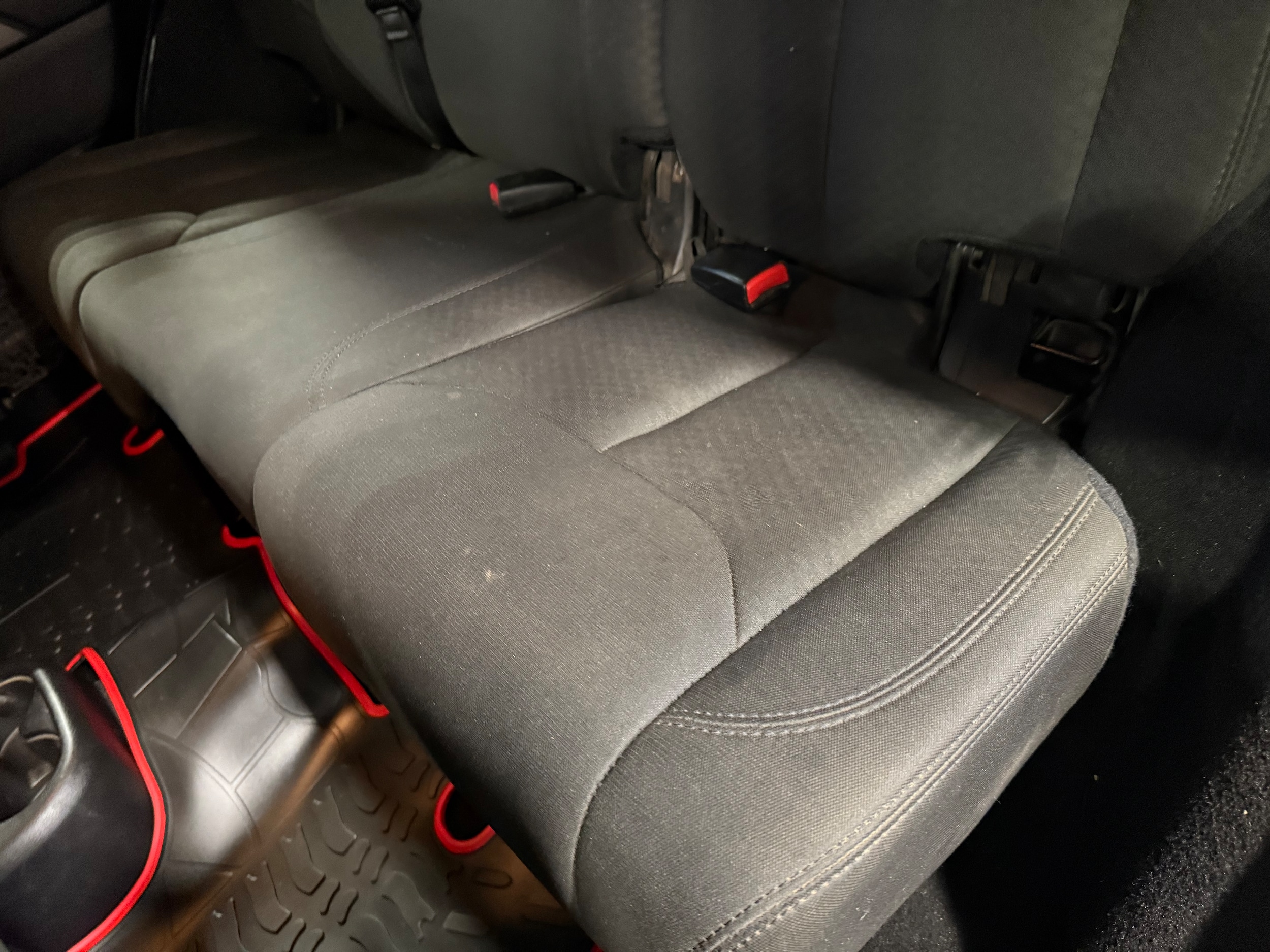 2016 Jeep Wrangler Unlimited Sport - Photo 32