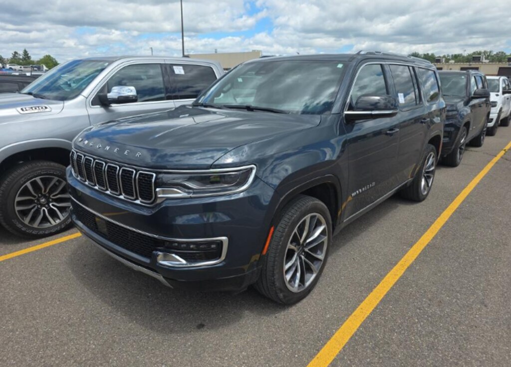 Used 2024 Jeep Wagoneer Series III 4x4 SUV