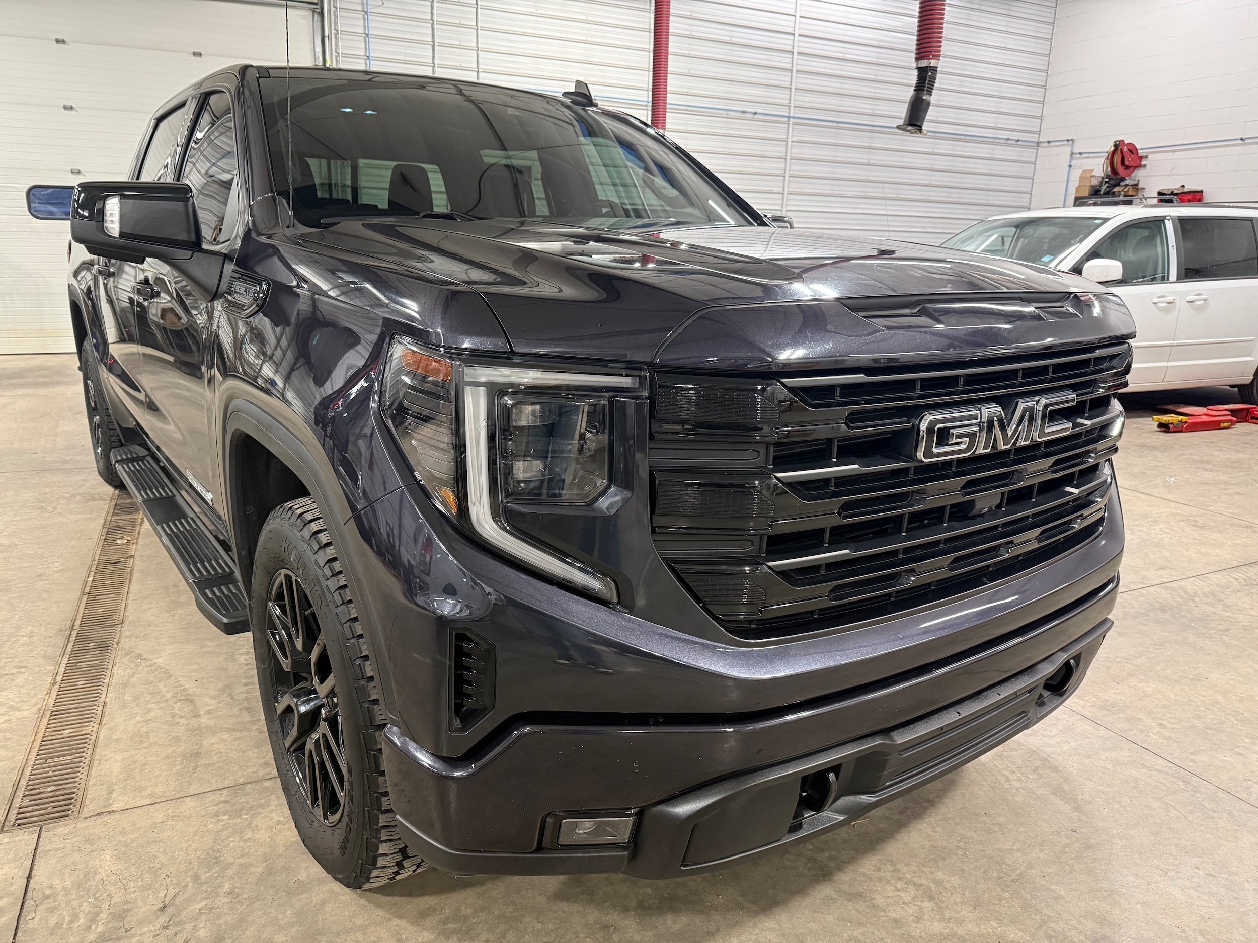 2022 GMC Sierra 1500 Elevation's photo