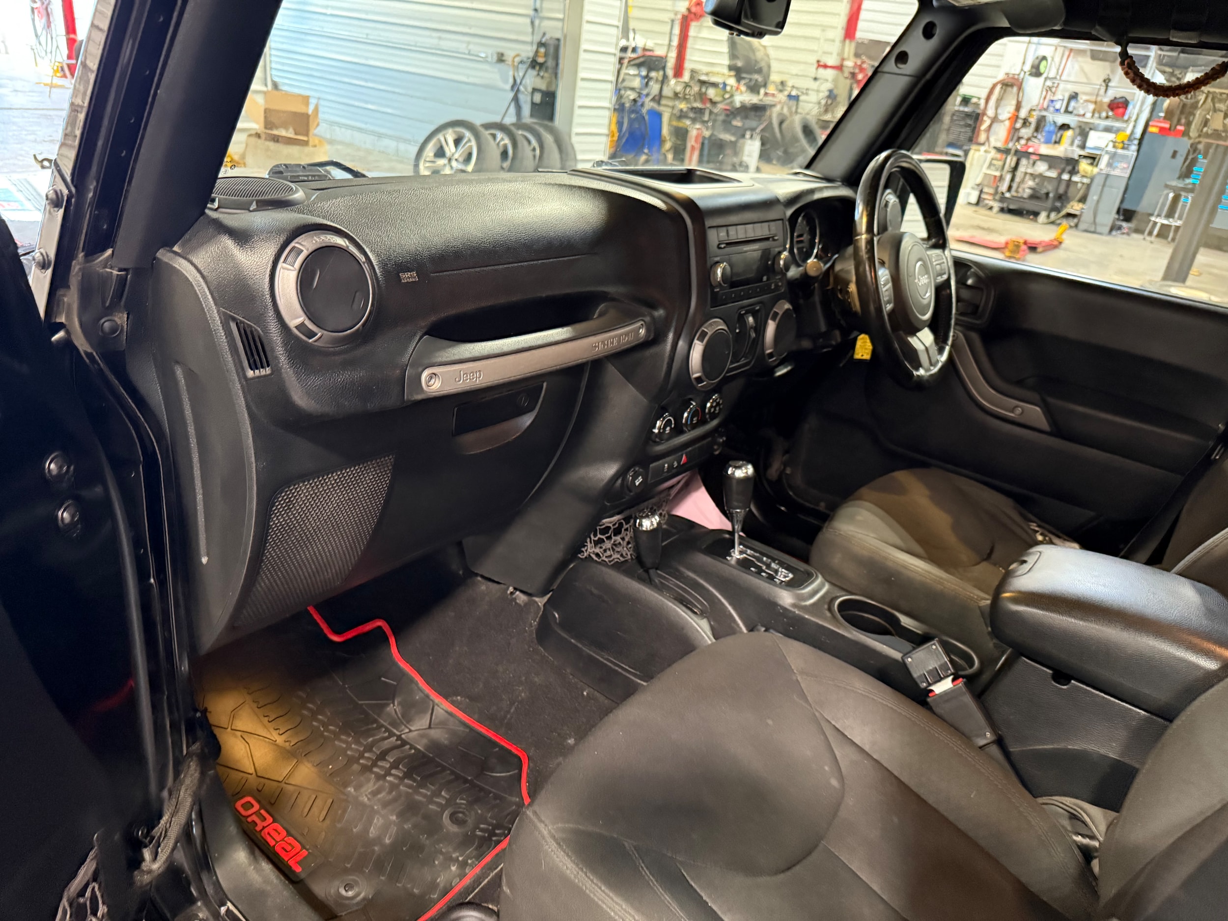 2016 Jeep Wrangler Unlimited Sport - Photo 40