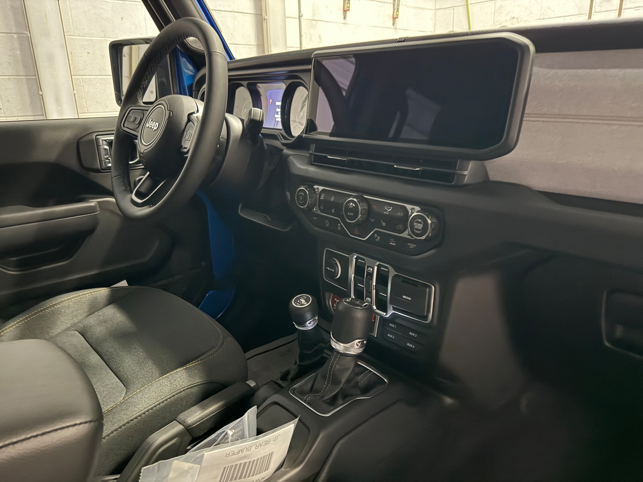 2026 Jeep Gladiator Willys - Photo 6