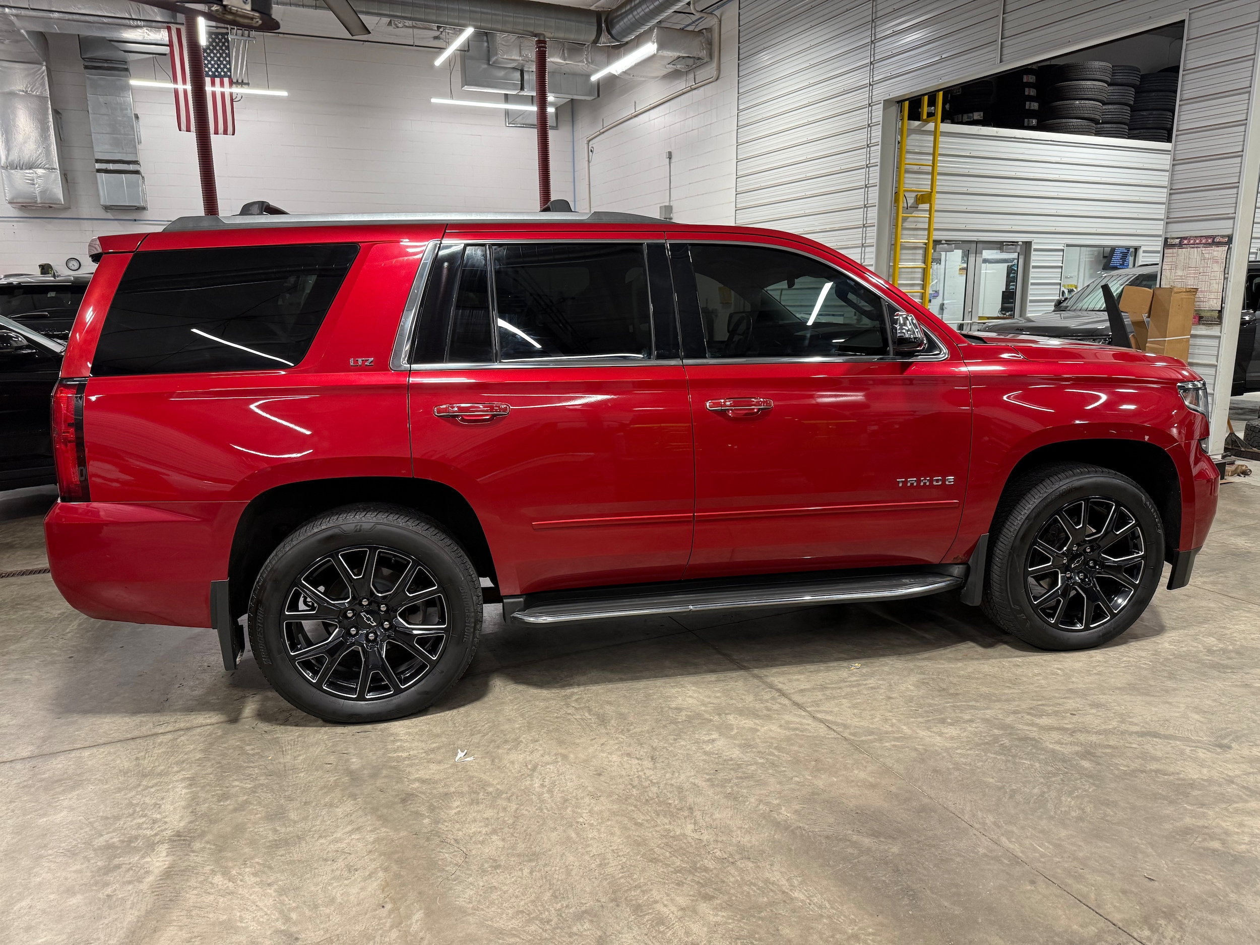 2015 Chevrolet Tahoe LTZ photo 4