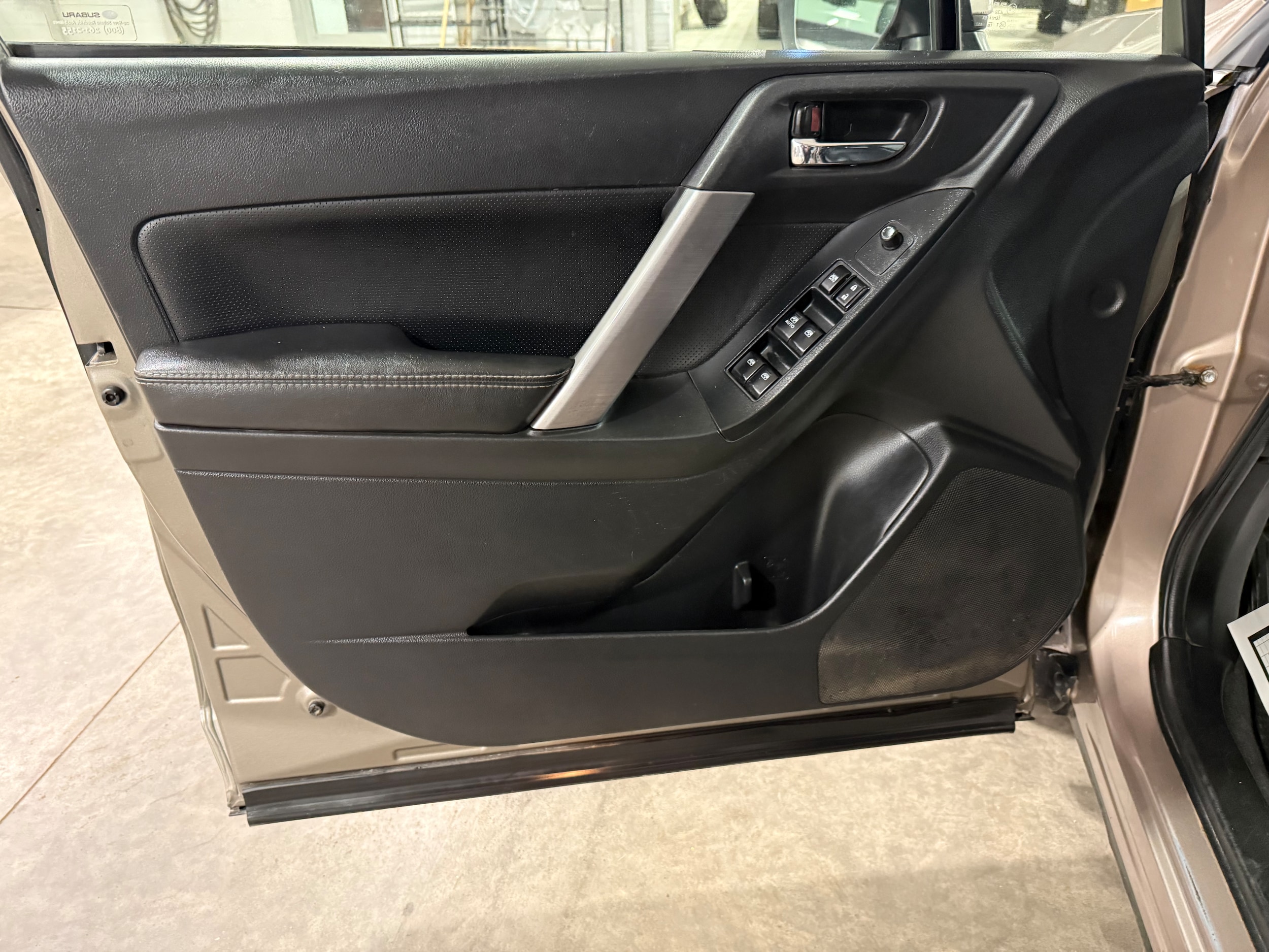 2016 Subaru Forester i Limited - Photo 38