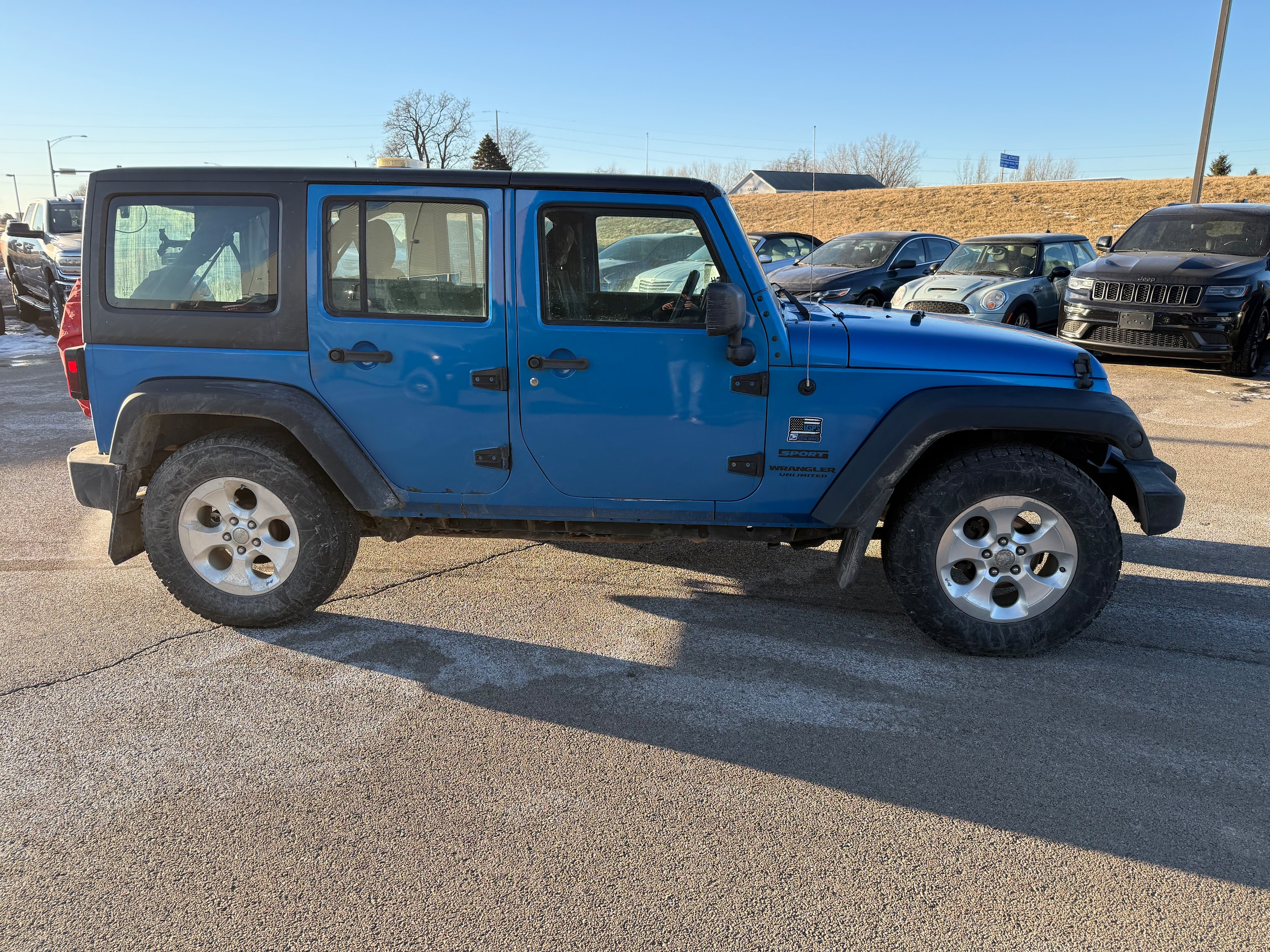 Used 2016 Jeep Wrangler Unlimited Sport with VIN 1C4BJWKG2GL183607 for sale in Galena, IL