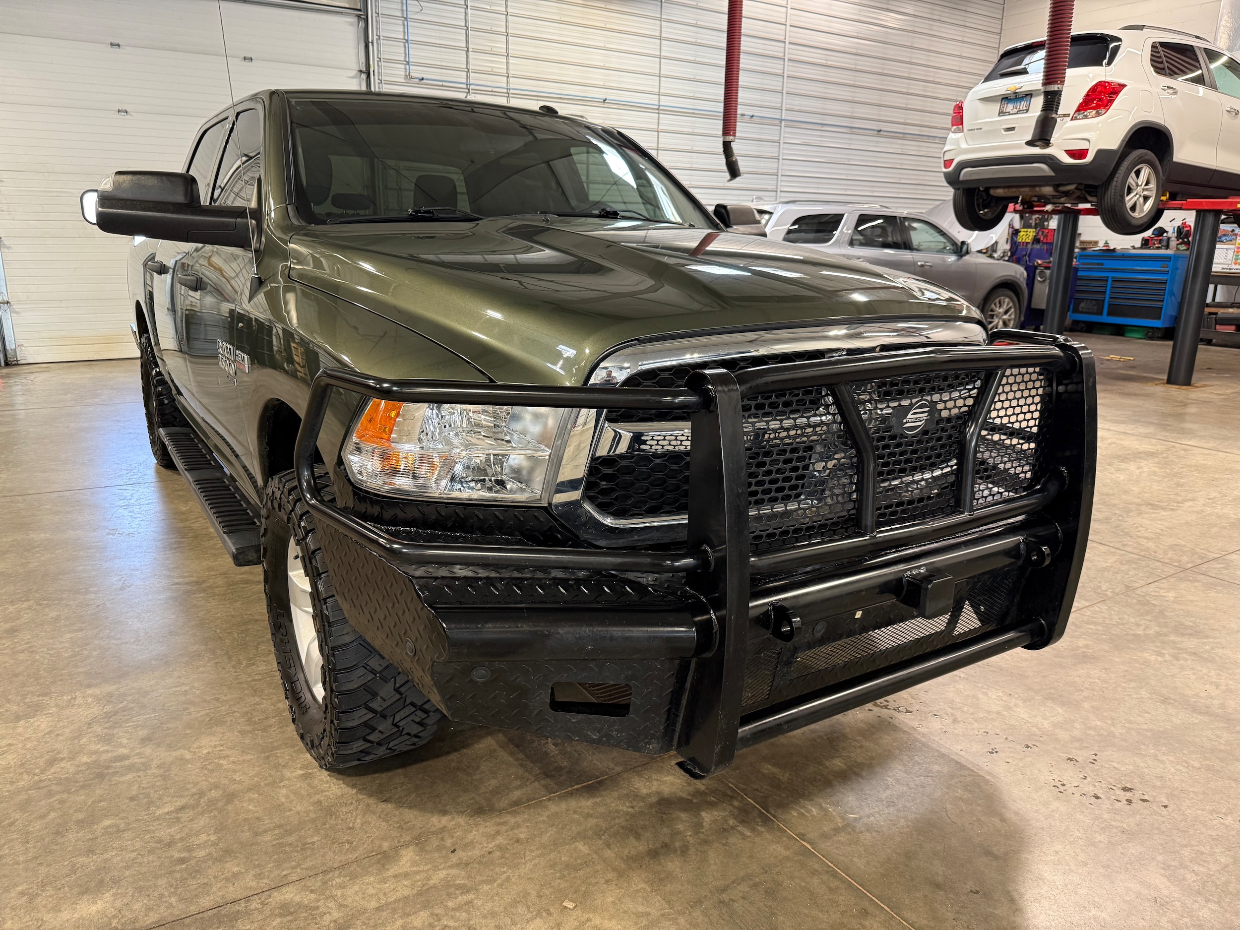 2021 RAM 1500 Classic Tradesman 4x4 Crew Cab 5'7's photo
