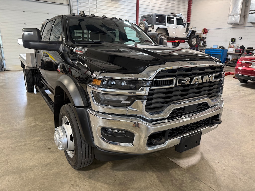 Used 2025 Ram 5500 Tradesman Crew Cab 60" C/A 4x4 CAB CHASSIS