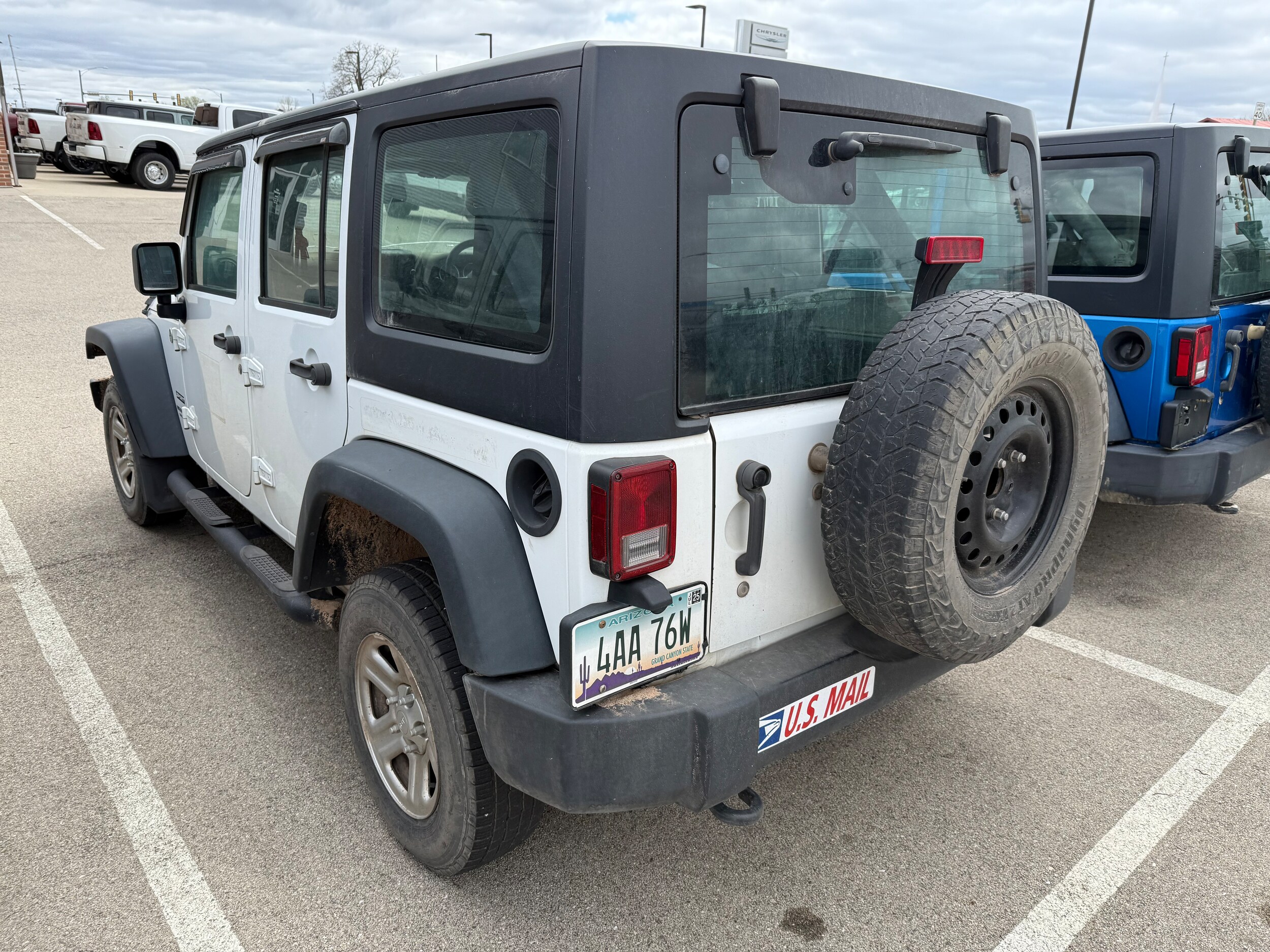 2016 Jeep Wrangler Unlimited Sport photo 4