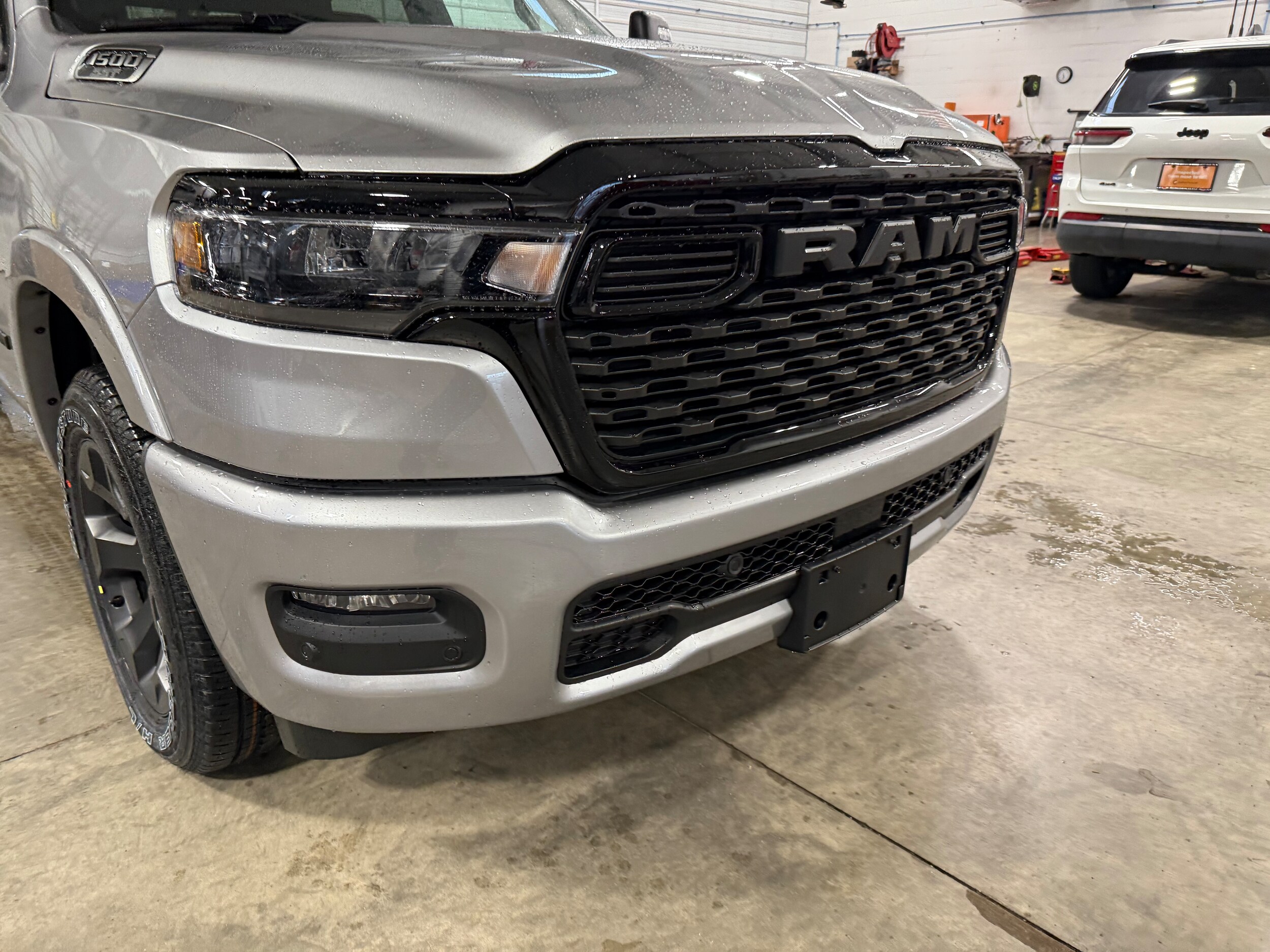 2025 Ram 1500 Big Horn photo 2