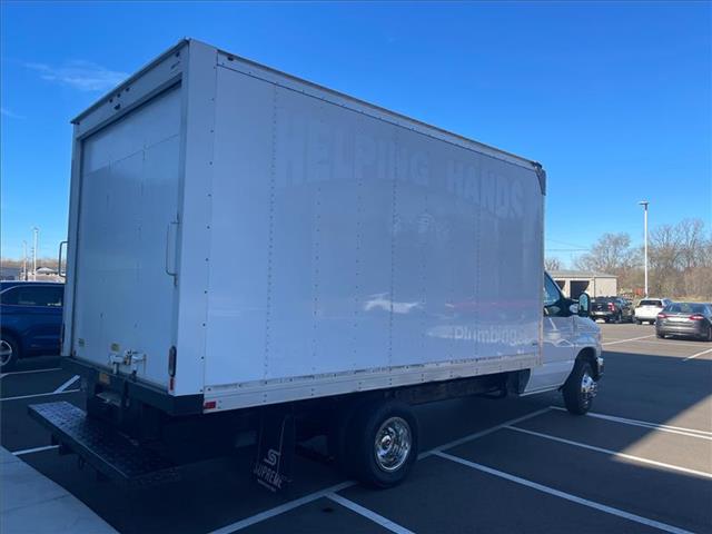 2018 Ford E-450 photo 4