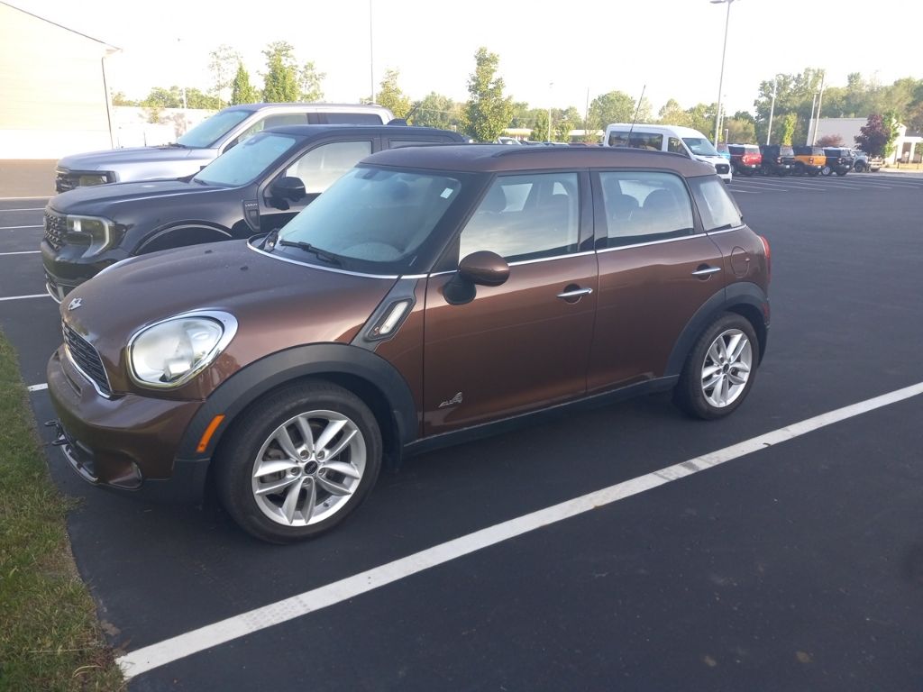 2014 MINI Countryman Countryman S ALL4's photo