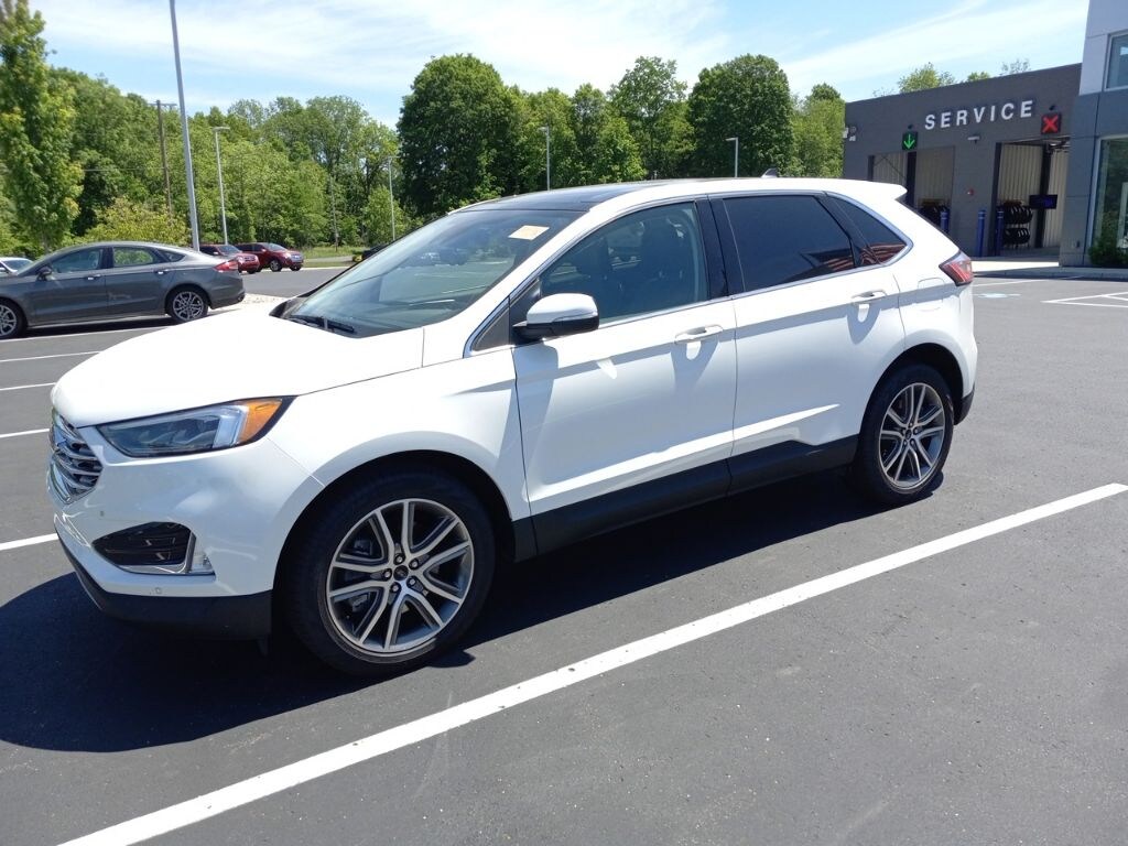 Certified 2024 Ford Edge Titanium SUV