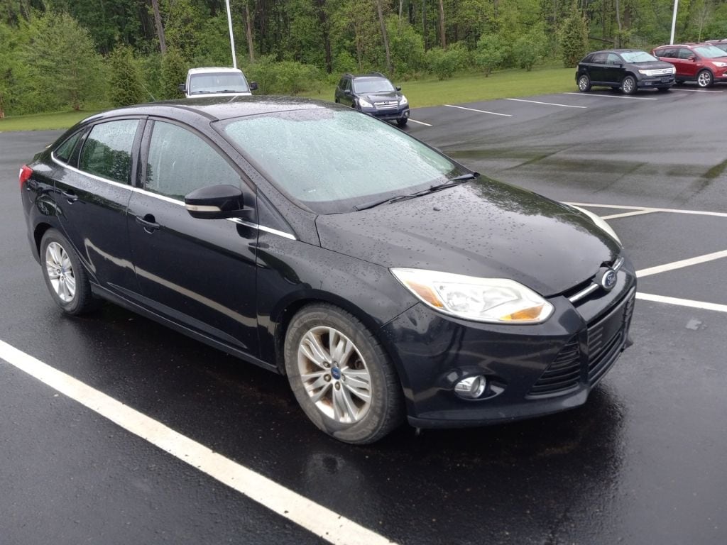2012 Ford Focus Sedan SEL's photo