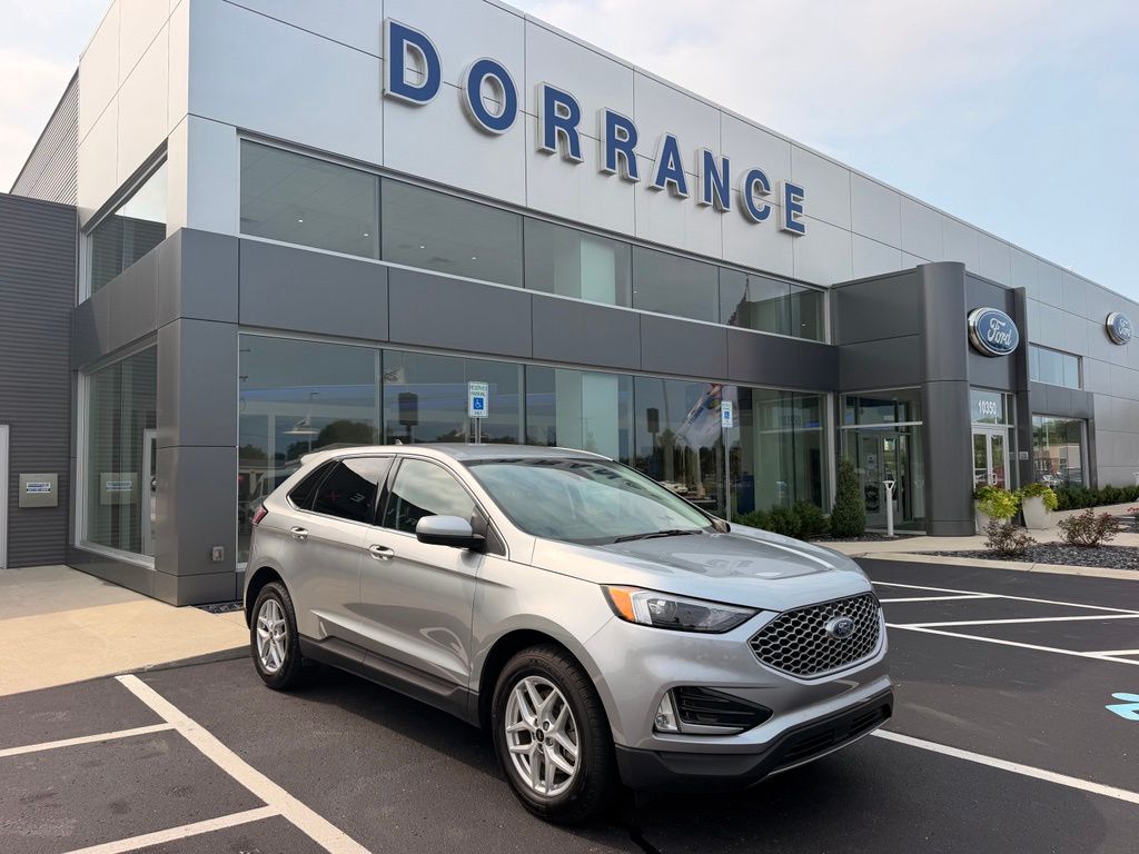 2023 Ford Edge