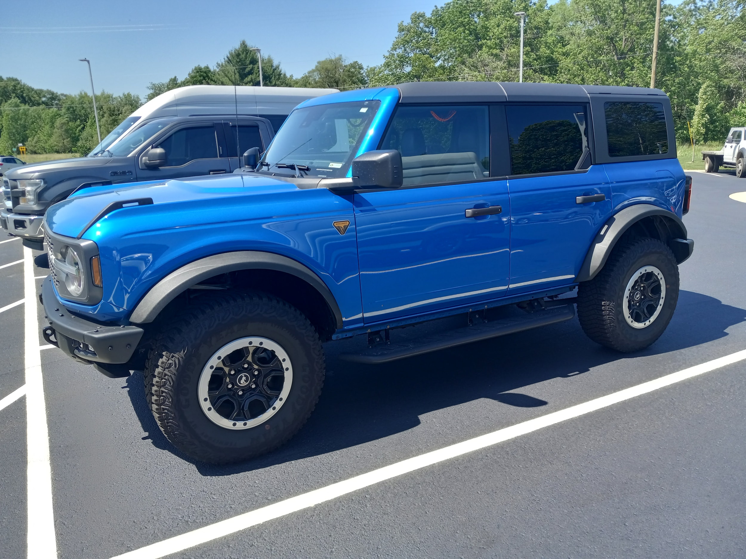 Certified 2023 Ford Bronco 4-Door Badlands with VIN 1FMEE5DP1PLB92917 for sale in Galesburg, MI