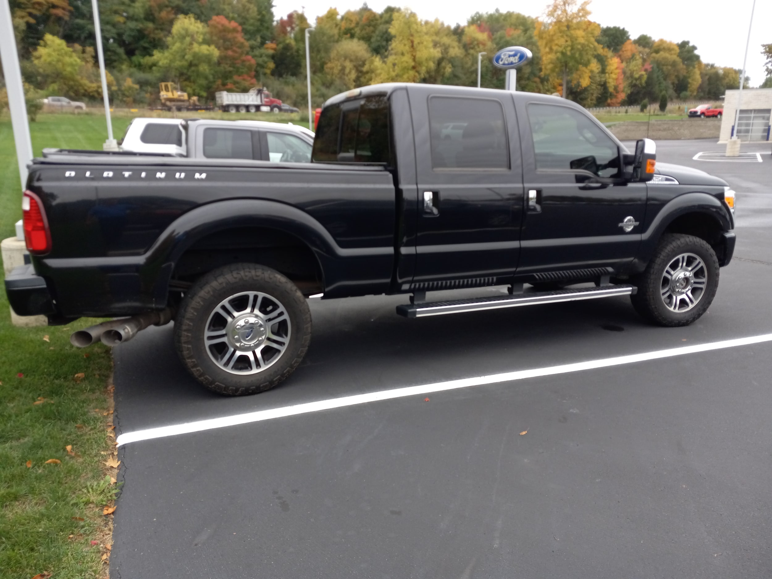 2015 Ford F-250 photo 4