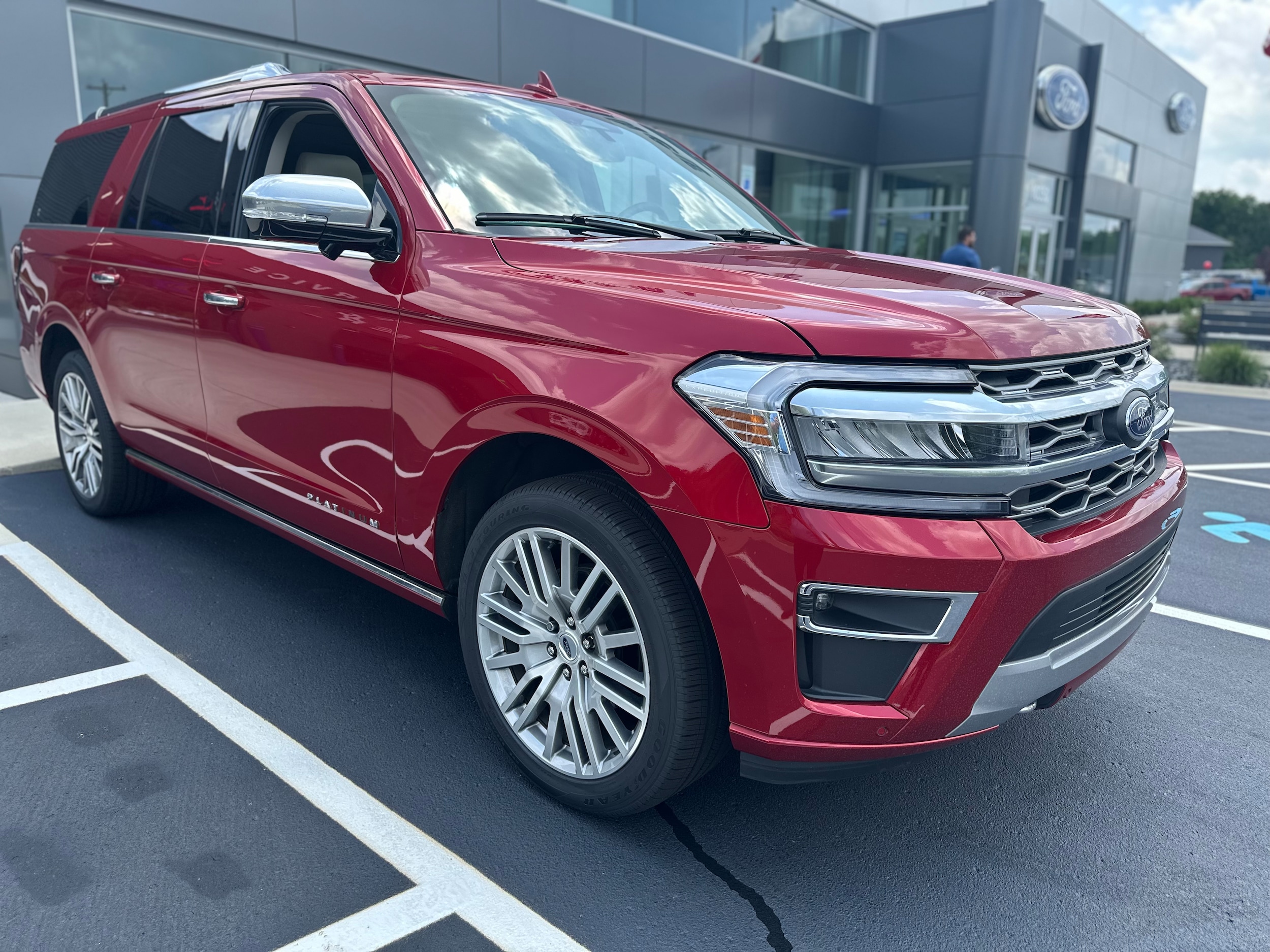 Certified 2022 Ford Expedition Platinum with VIN 1FMJK1MTXNEA40472 for sale in Galesburg, MI