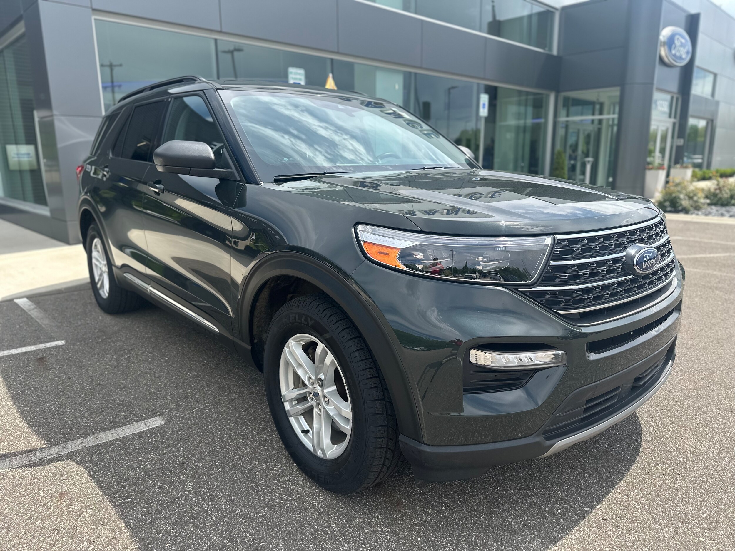 Certified 2022 Ford Explorer XLT with VIN 1FMSK8DH5NGB14491 for sale in Galesburg, MI