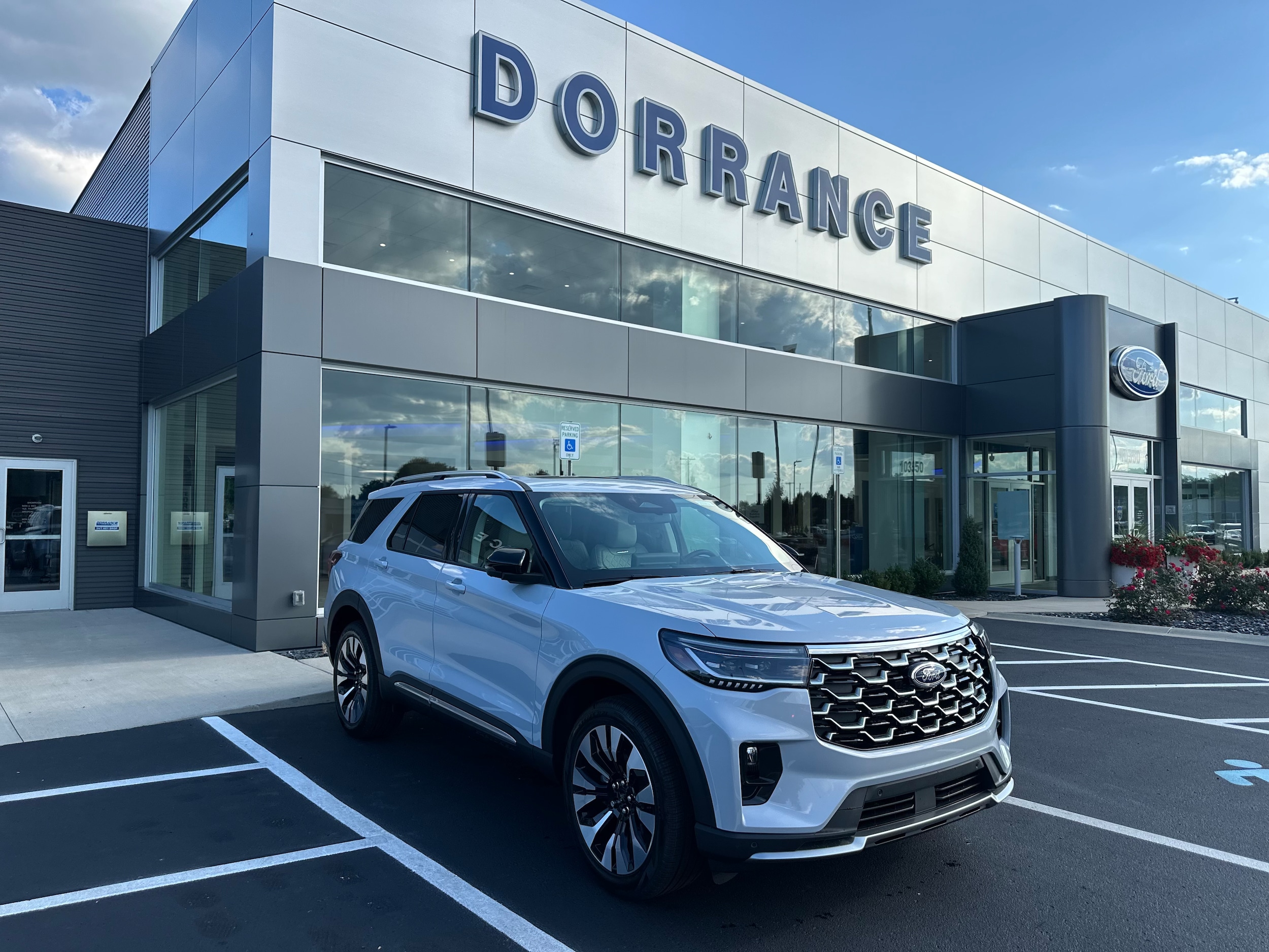 2025 Ford Explorer SUV 