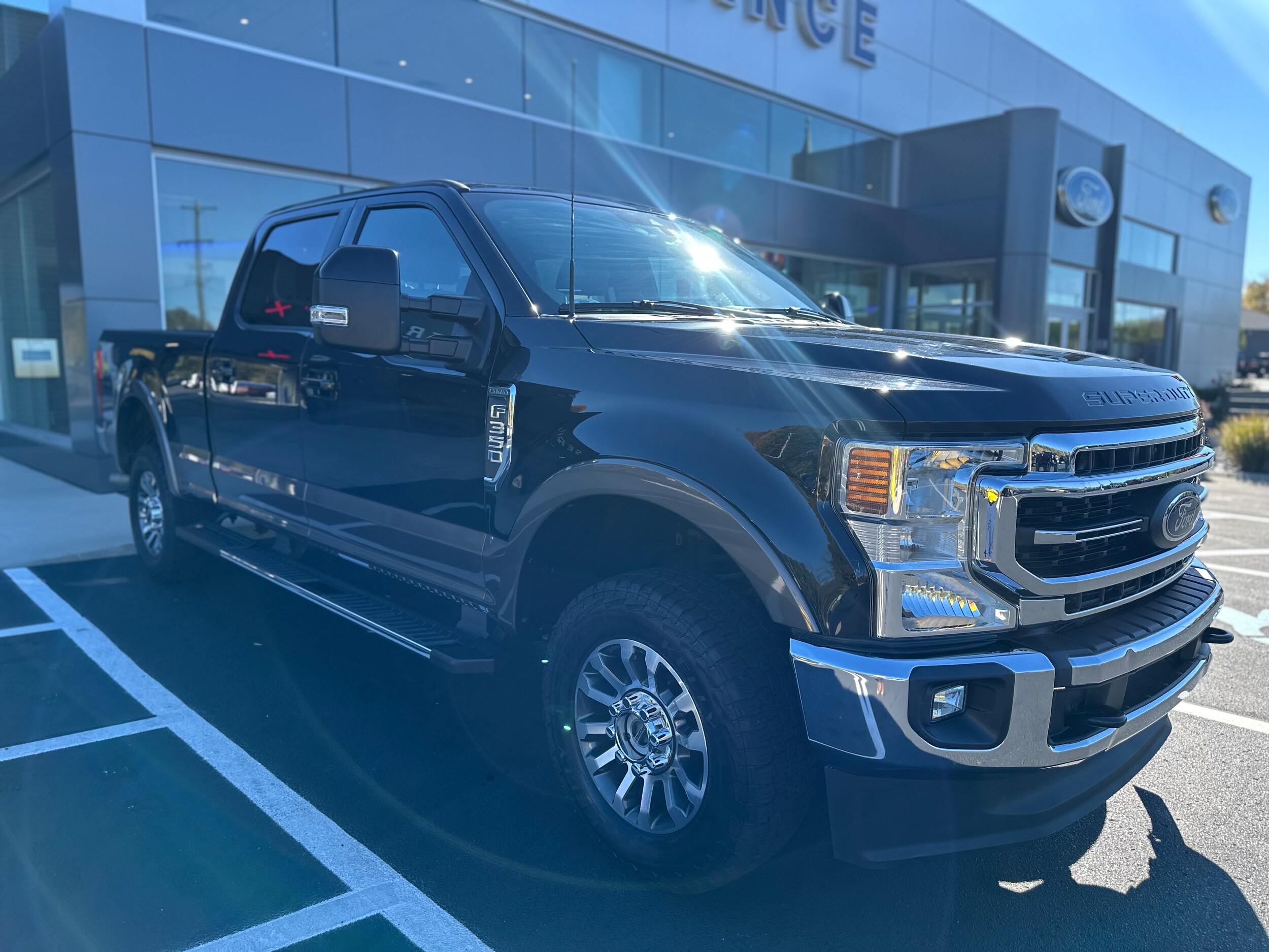 2022 Ford F-350 photo 2