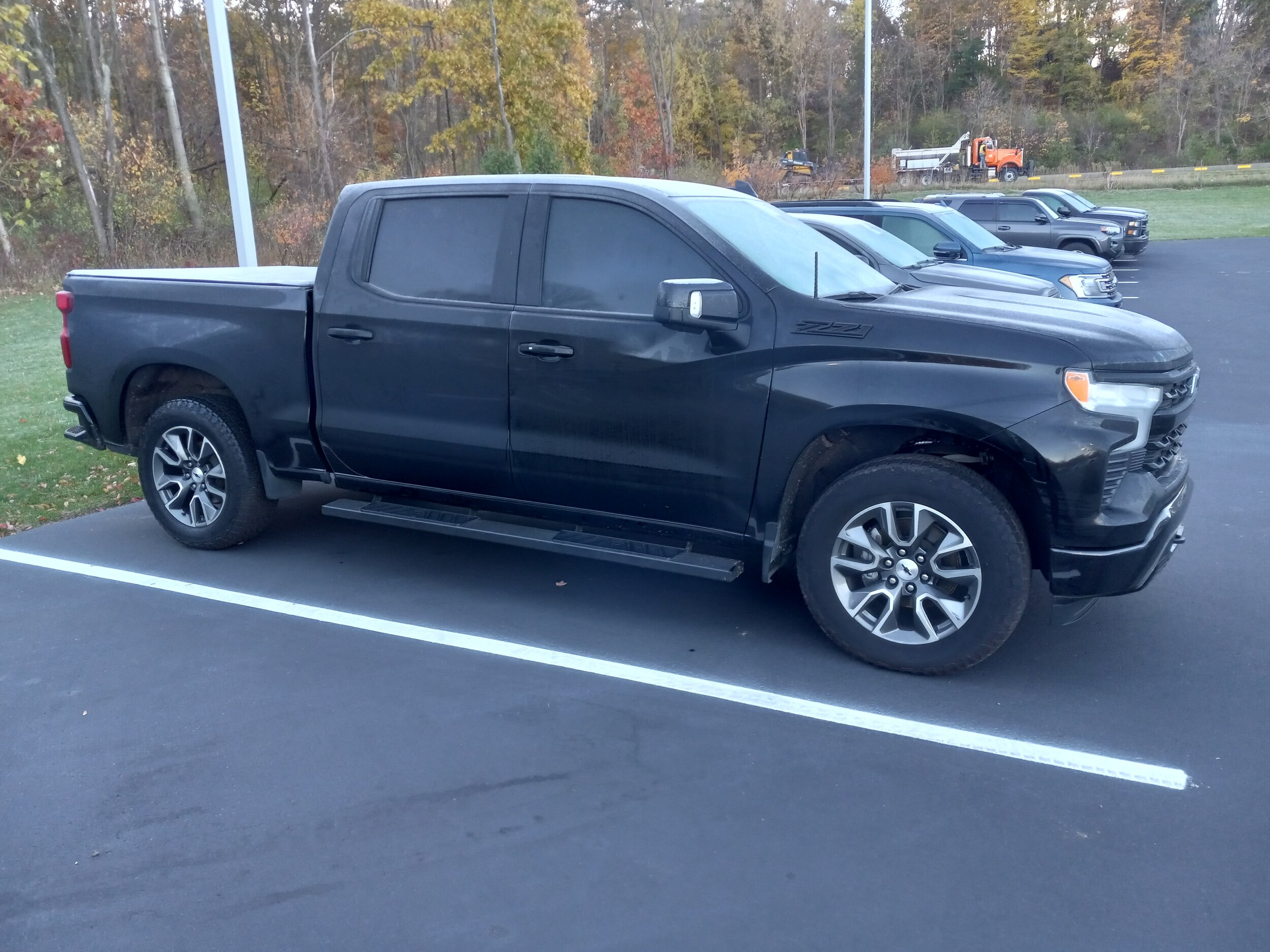 2022 Chevrolet Silverado 1500 RST photo 3