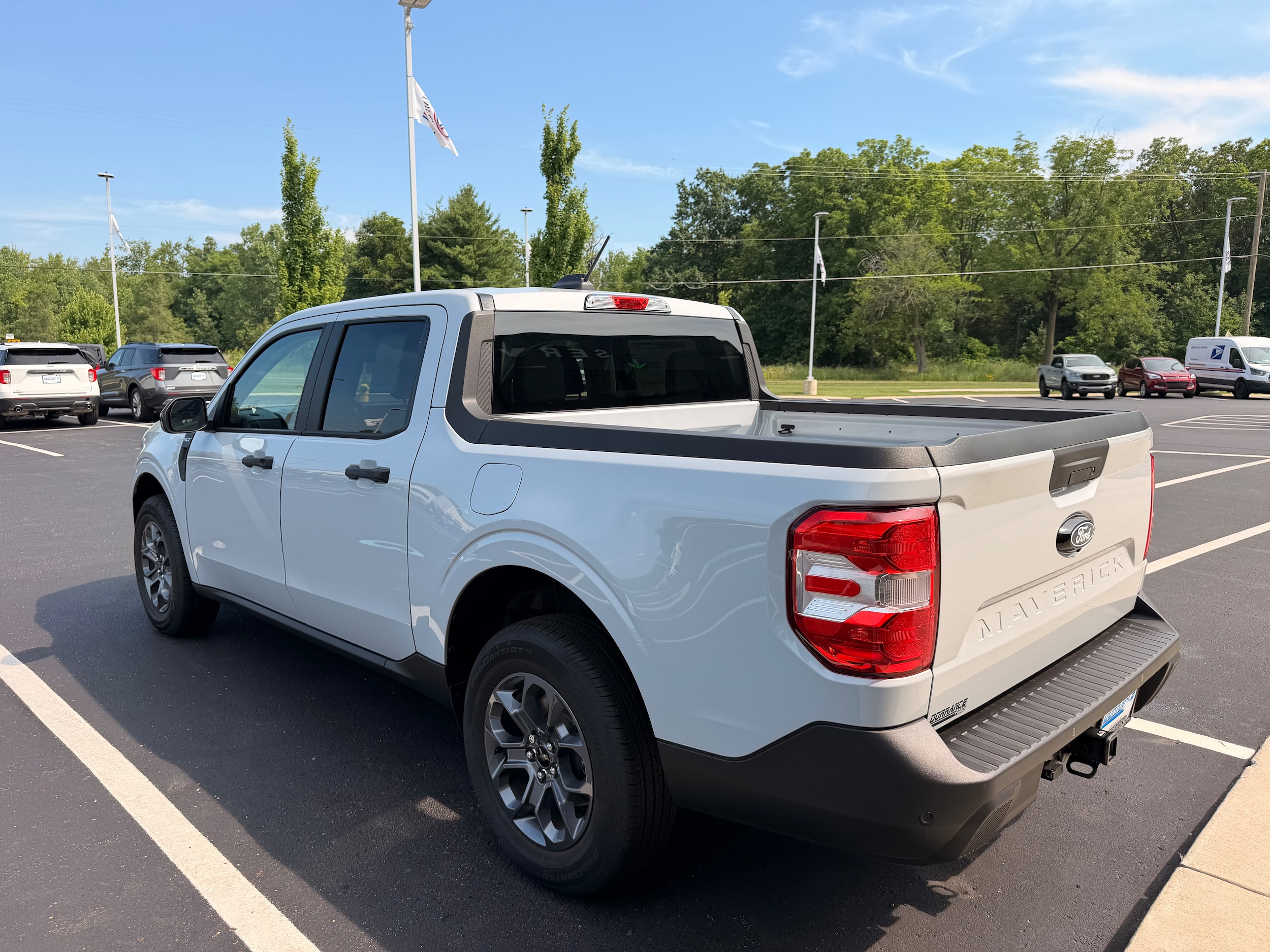 2025 Ford Maverick XLT - Photo 6