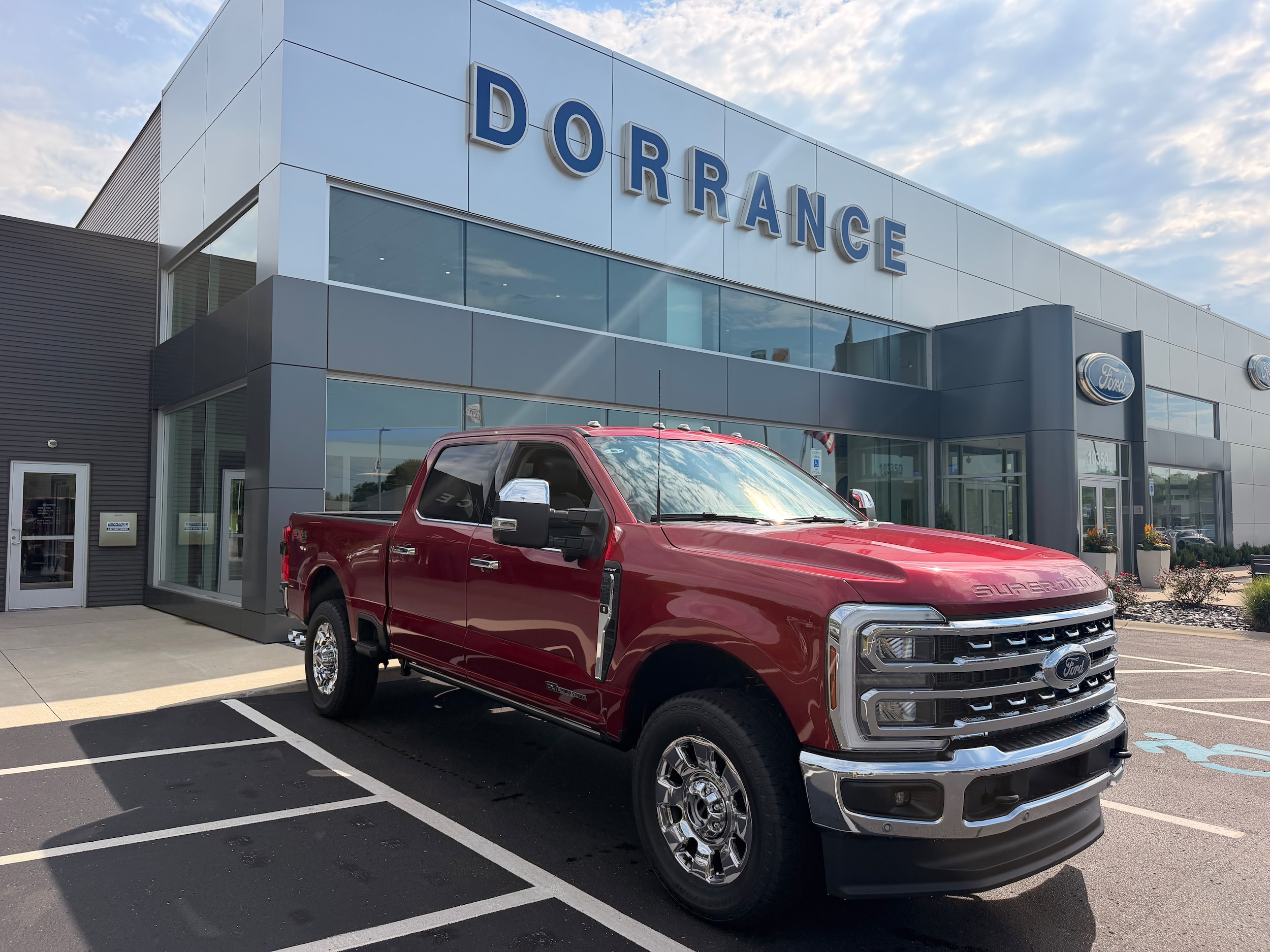 2026 Ford F-350 Super Duty Lariat