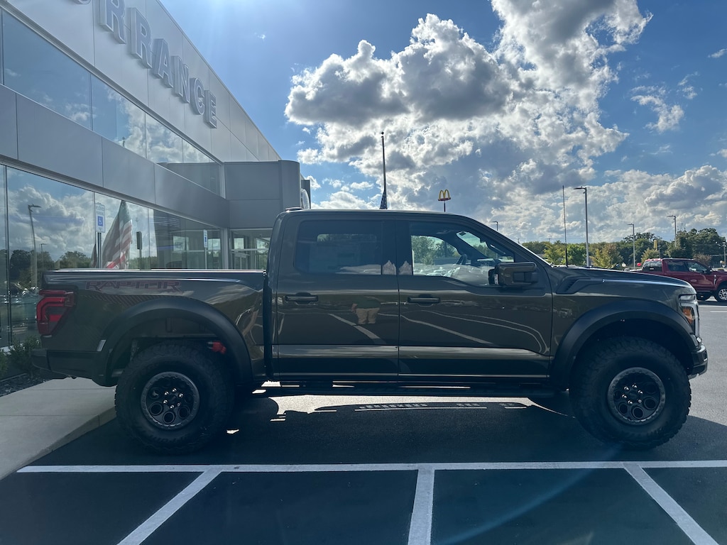 New 2025 Ford F-150 Raptor TRUCK