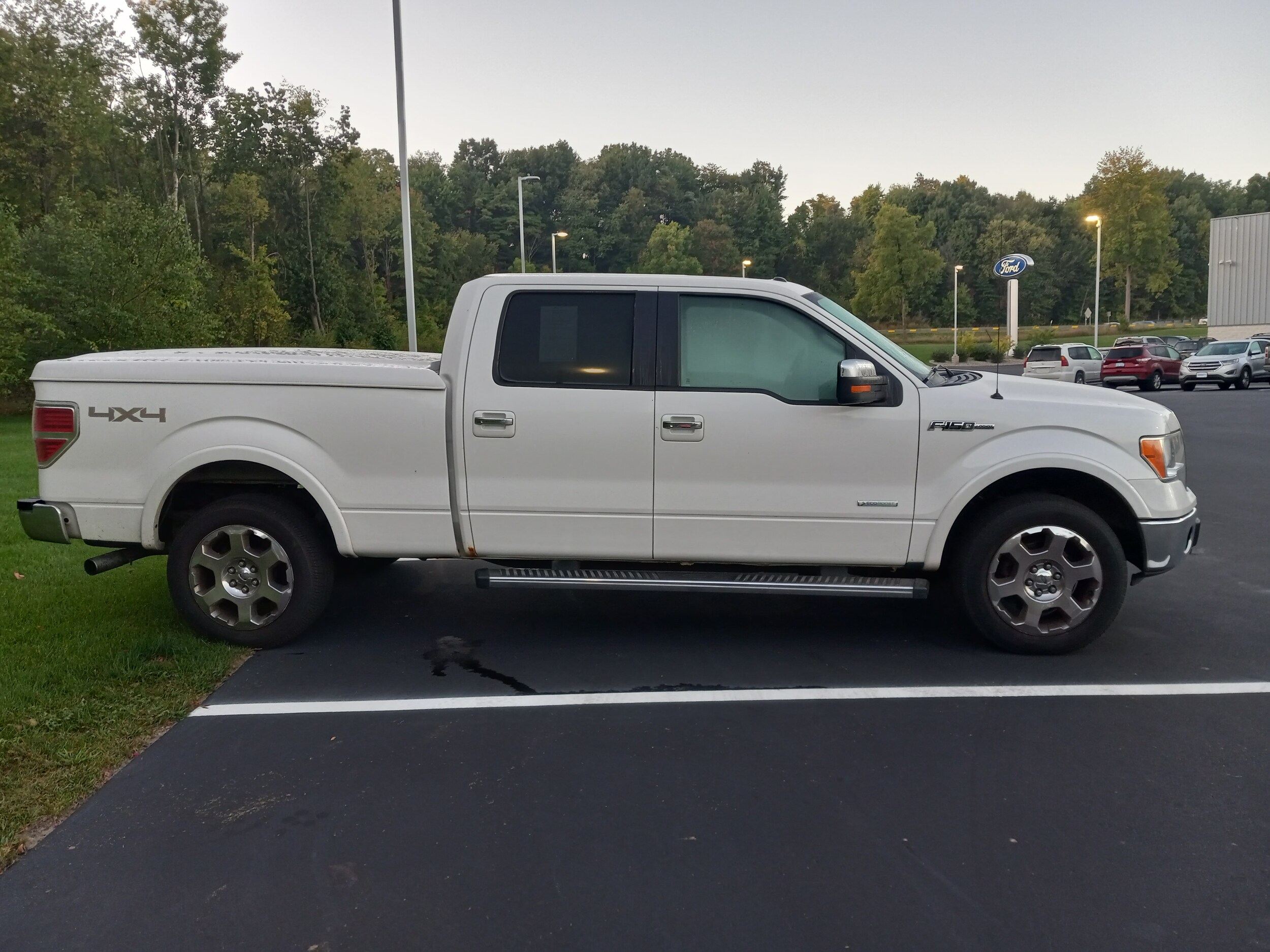 2012 Ford F-150 Lariat photo 3