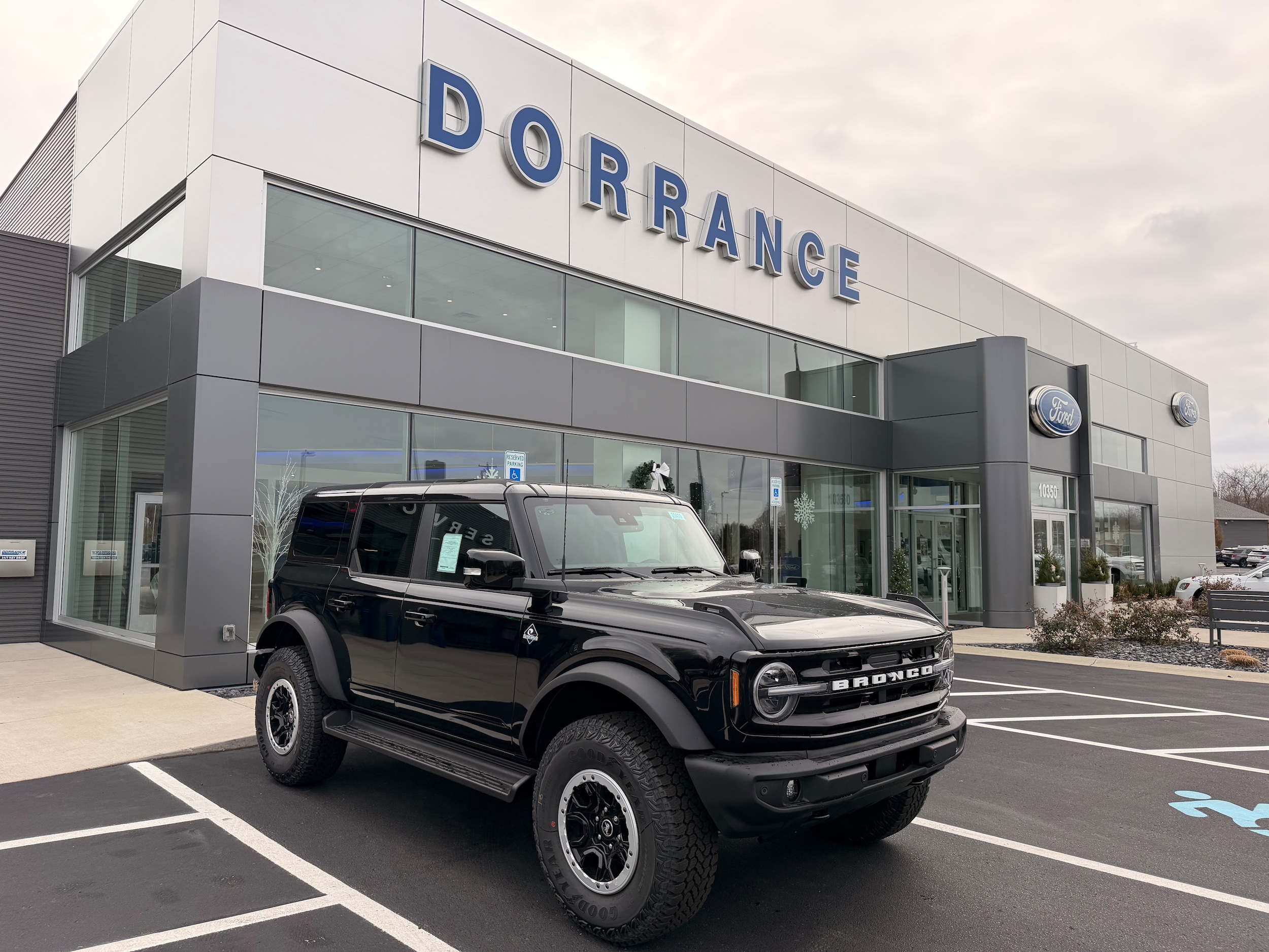 2025 Ford Bronco SUV 