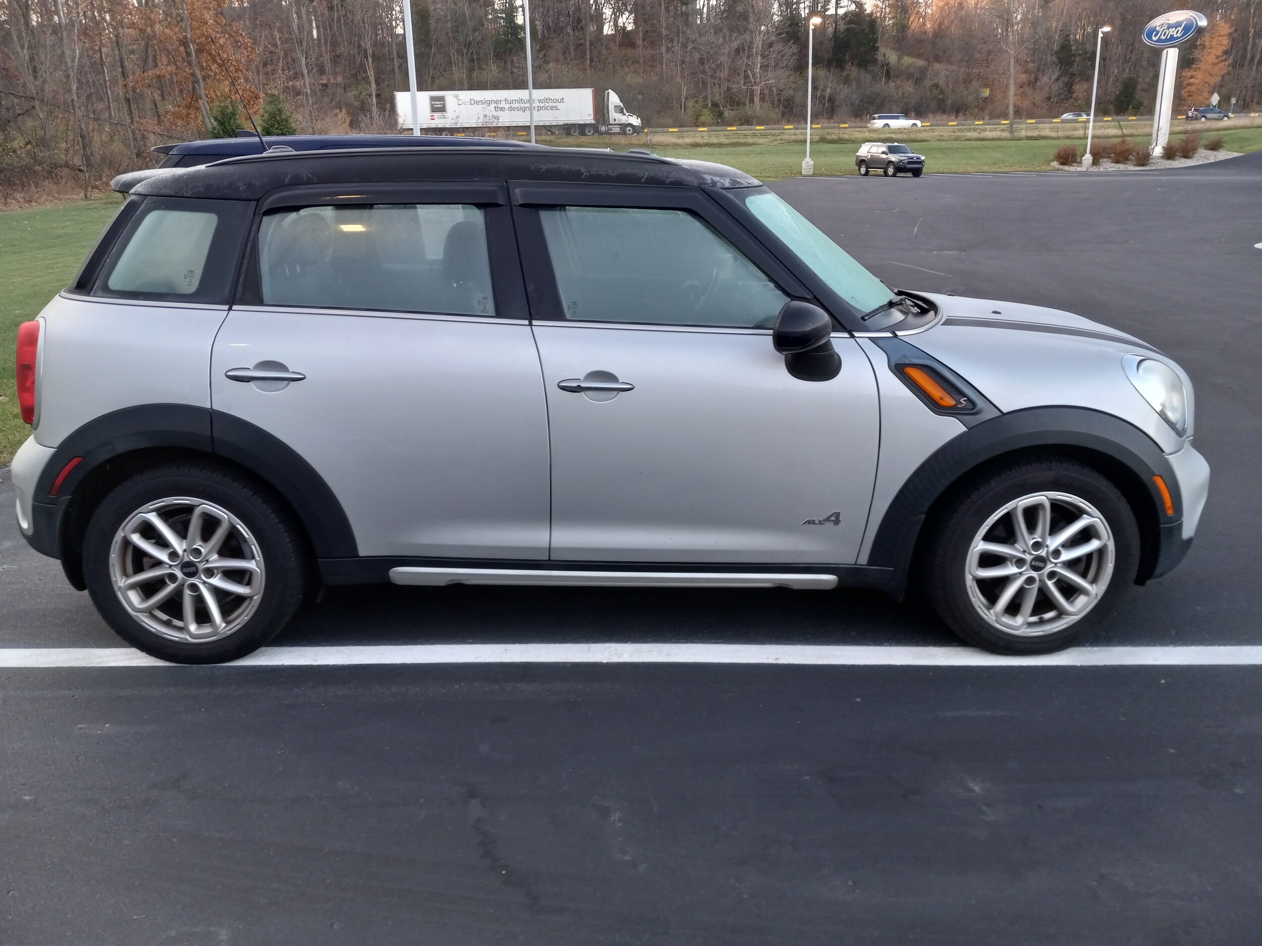 2015 Mini Cooper Base photo 3