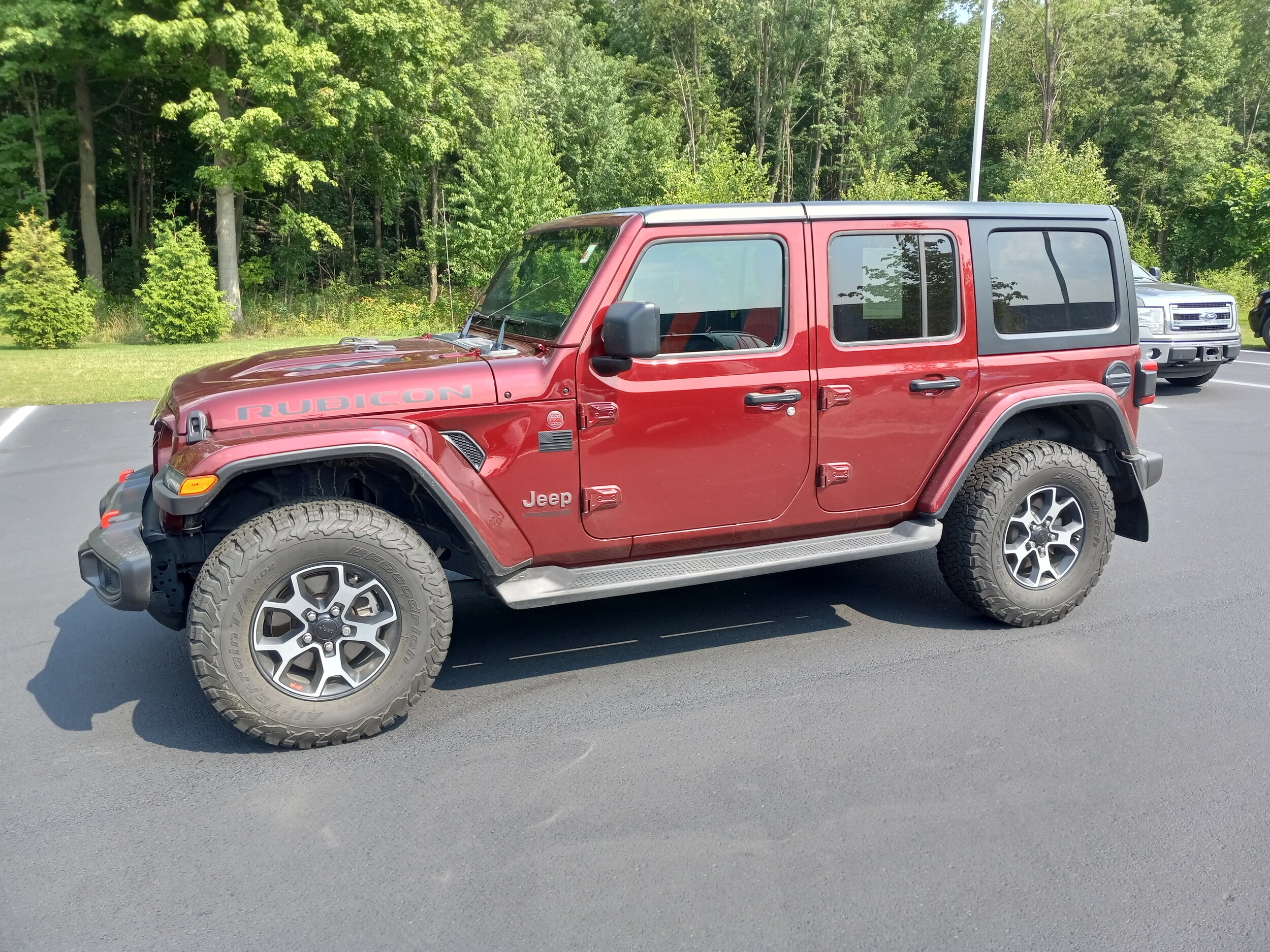 2021 Jeep Wrangler Unlimited Rubicon photo 2