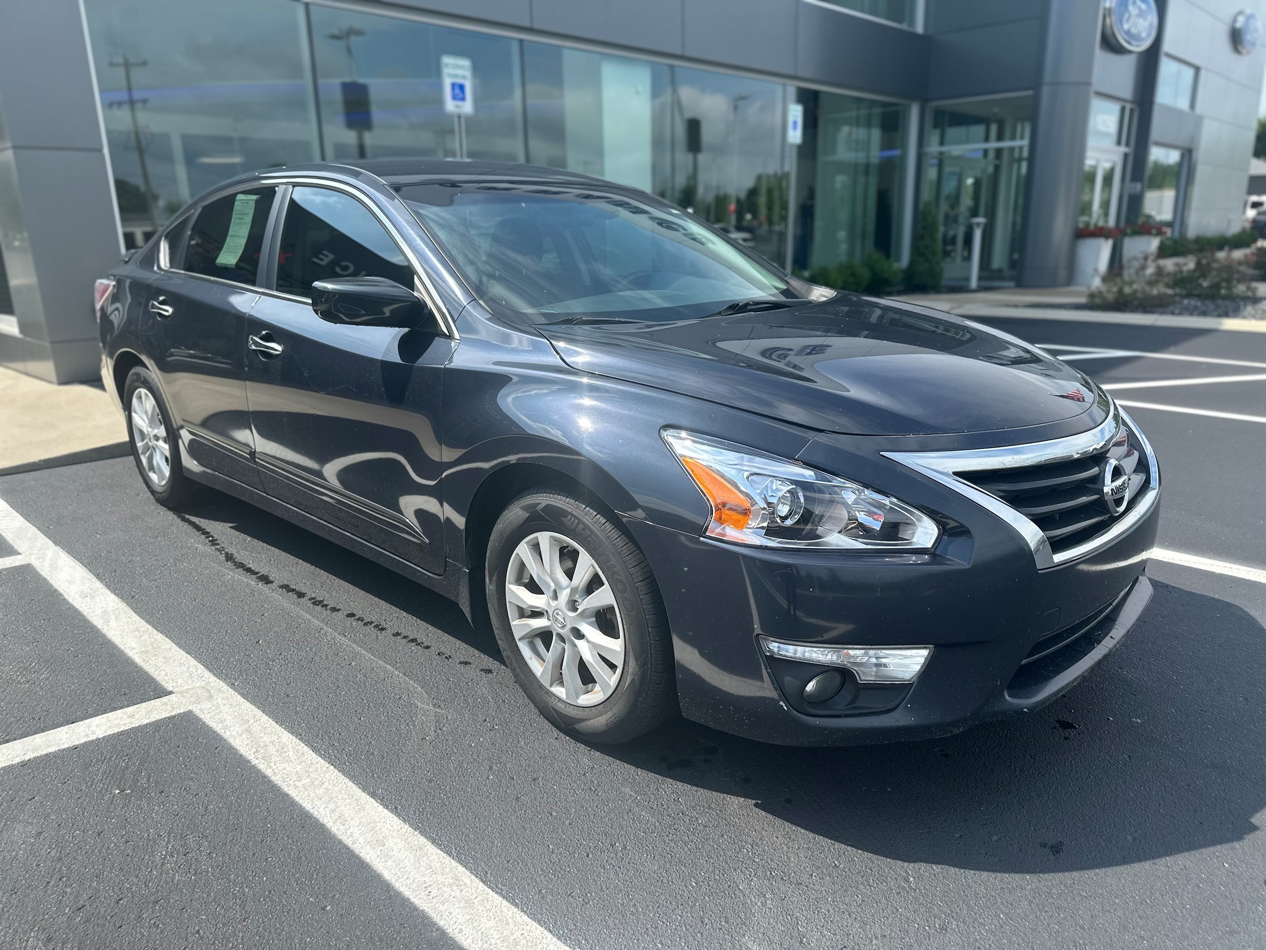 Used 2014 Nissan Altima S with VIN 1N4AL3AP7EC142396 for sale in Galesburg, MI