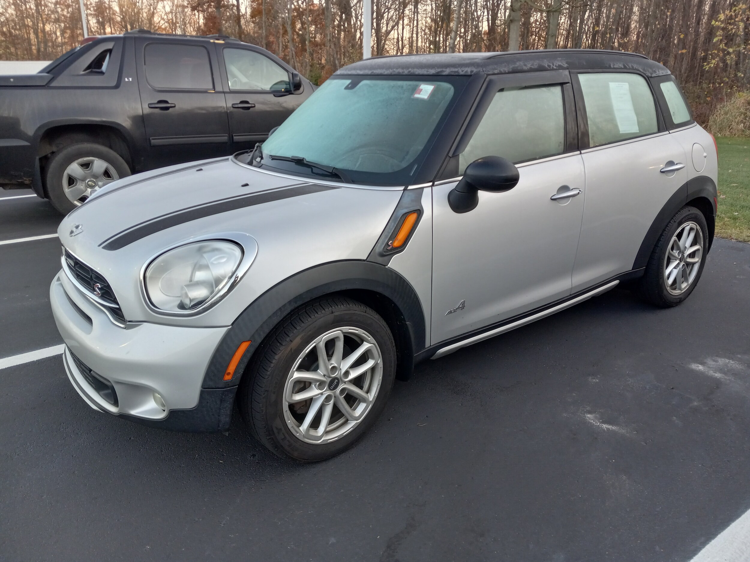 2015 Mini Cooper Base photo 2