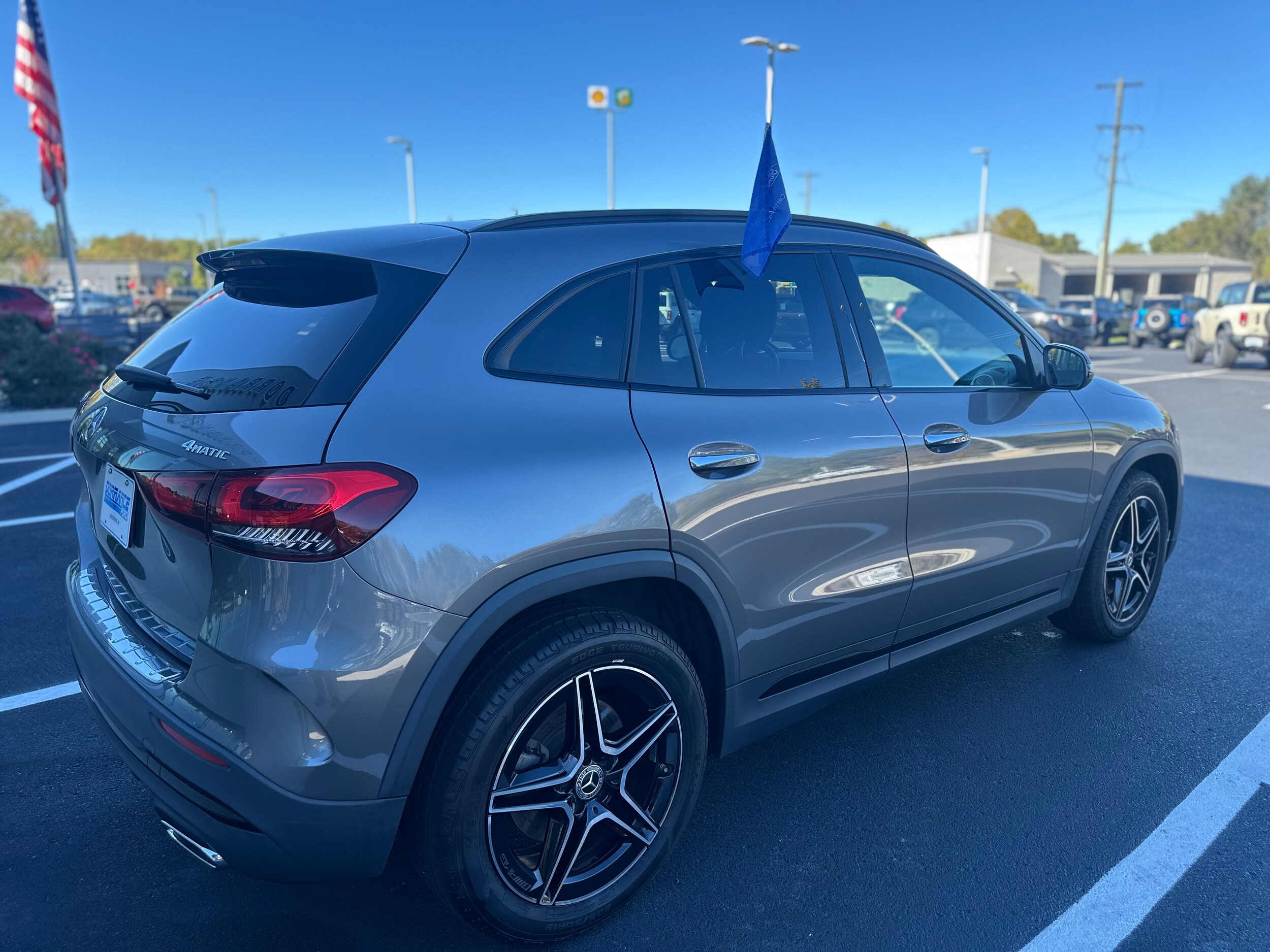 2023 Mercedes Benz GLA 250 4MATIC photo 4